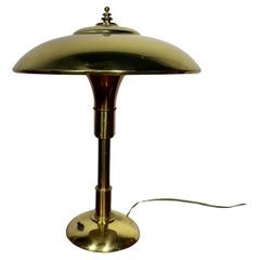 Art Deco Messing & Kupfer  Tischlampe „Guardsman“ von Faries