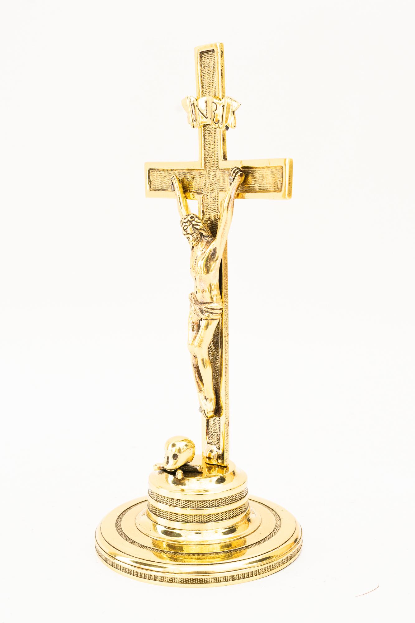 Art Deco brass cross around 1920s
Polished and stove enameled
