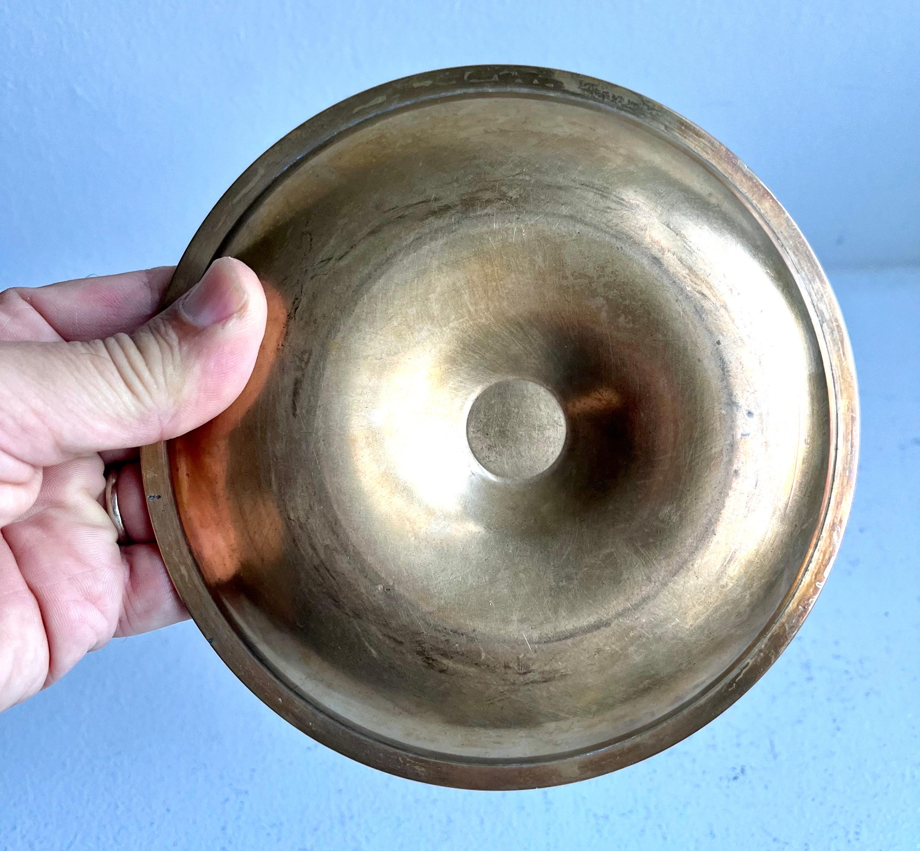 Art Deco Brass Decorative Catchall with Propeller, c. 1930 For Sale 2