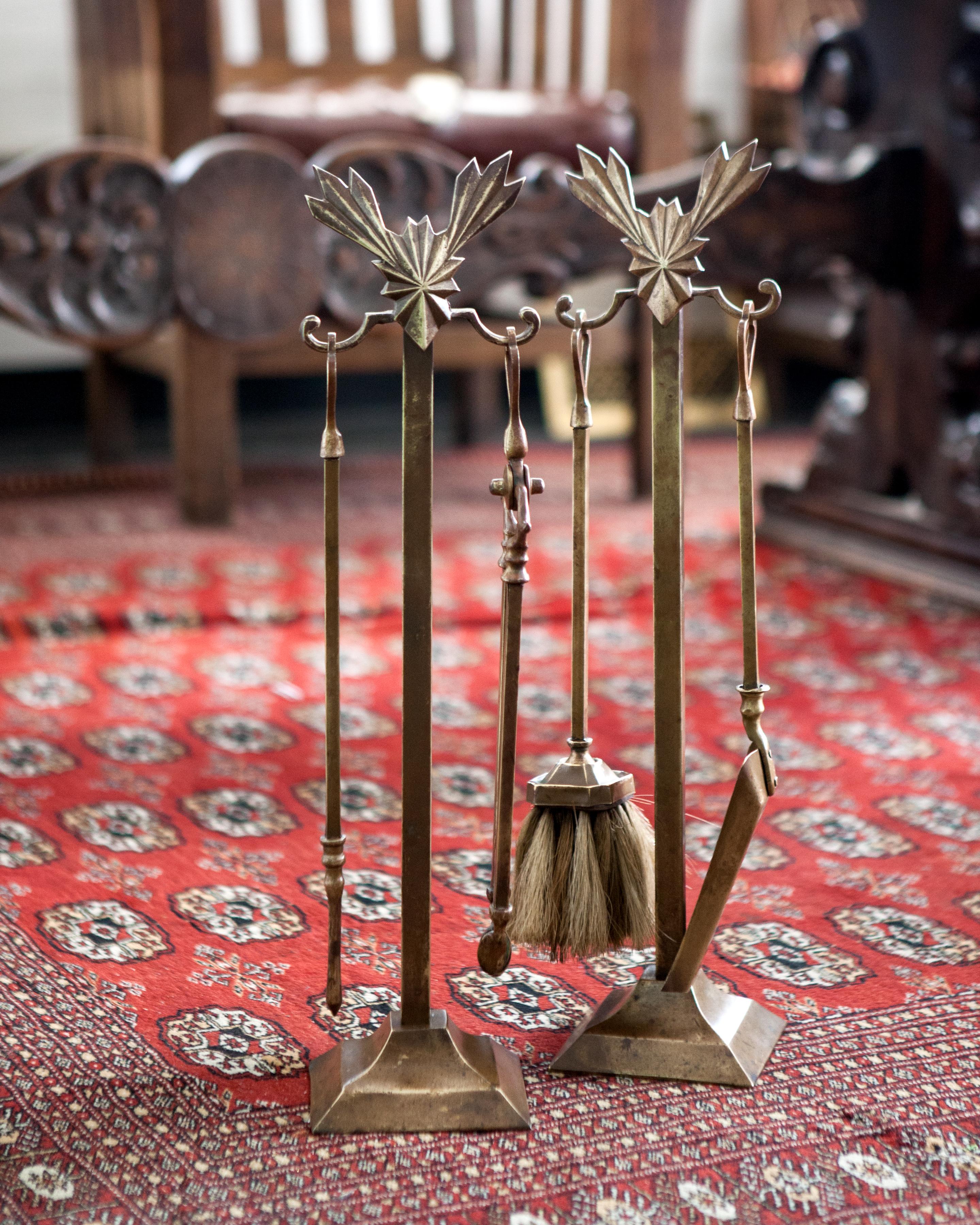 Four Piece Cast Brass Art Deco Fireplace Tool Set with Two Stands, c. 1930s In Good Condition For Sale In New York, NY