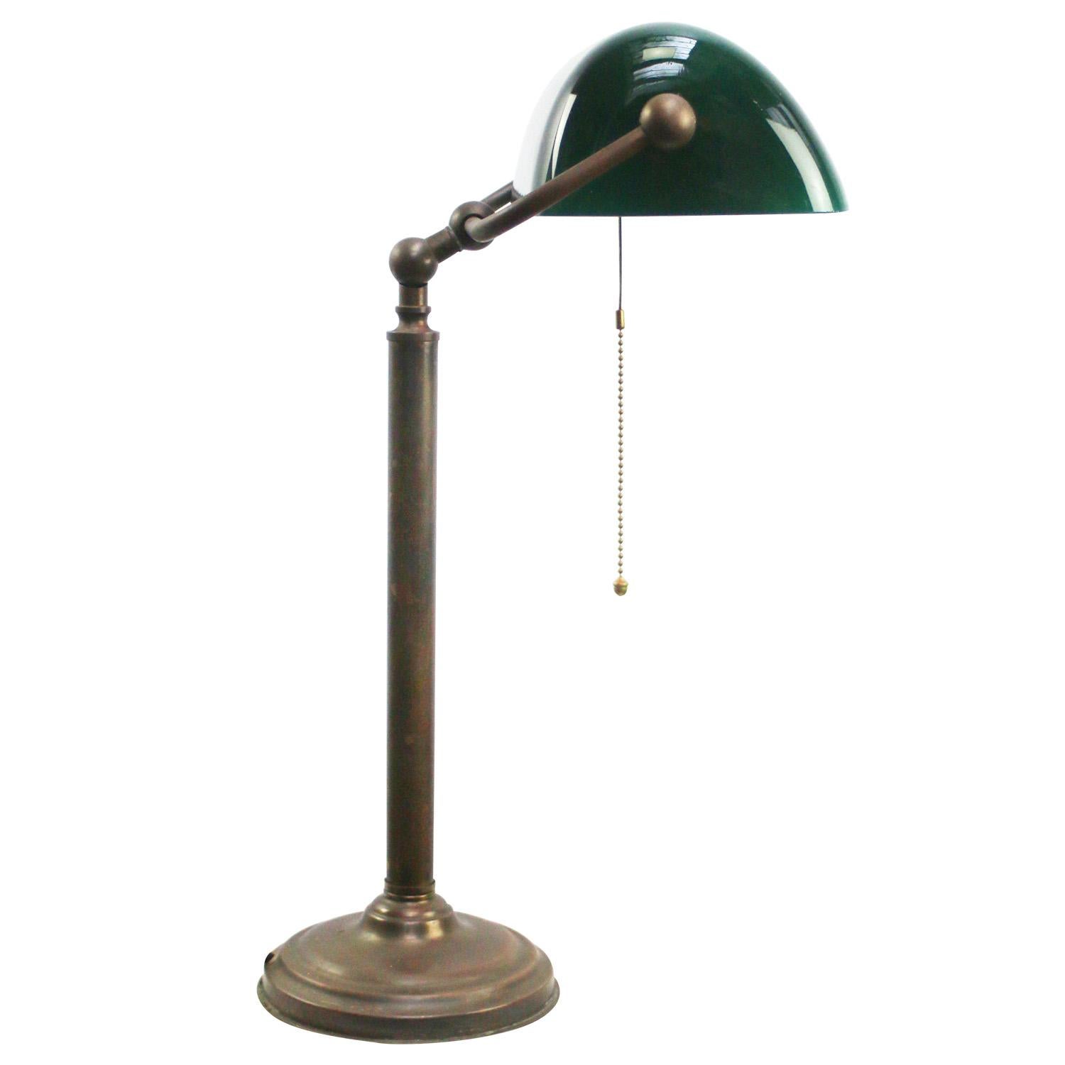 Brass desk light / banker’s lamp
Green glass shade
2.5 meter  / 100