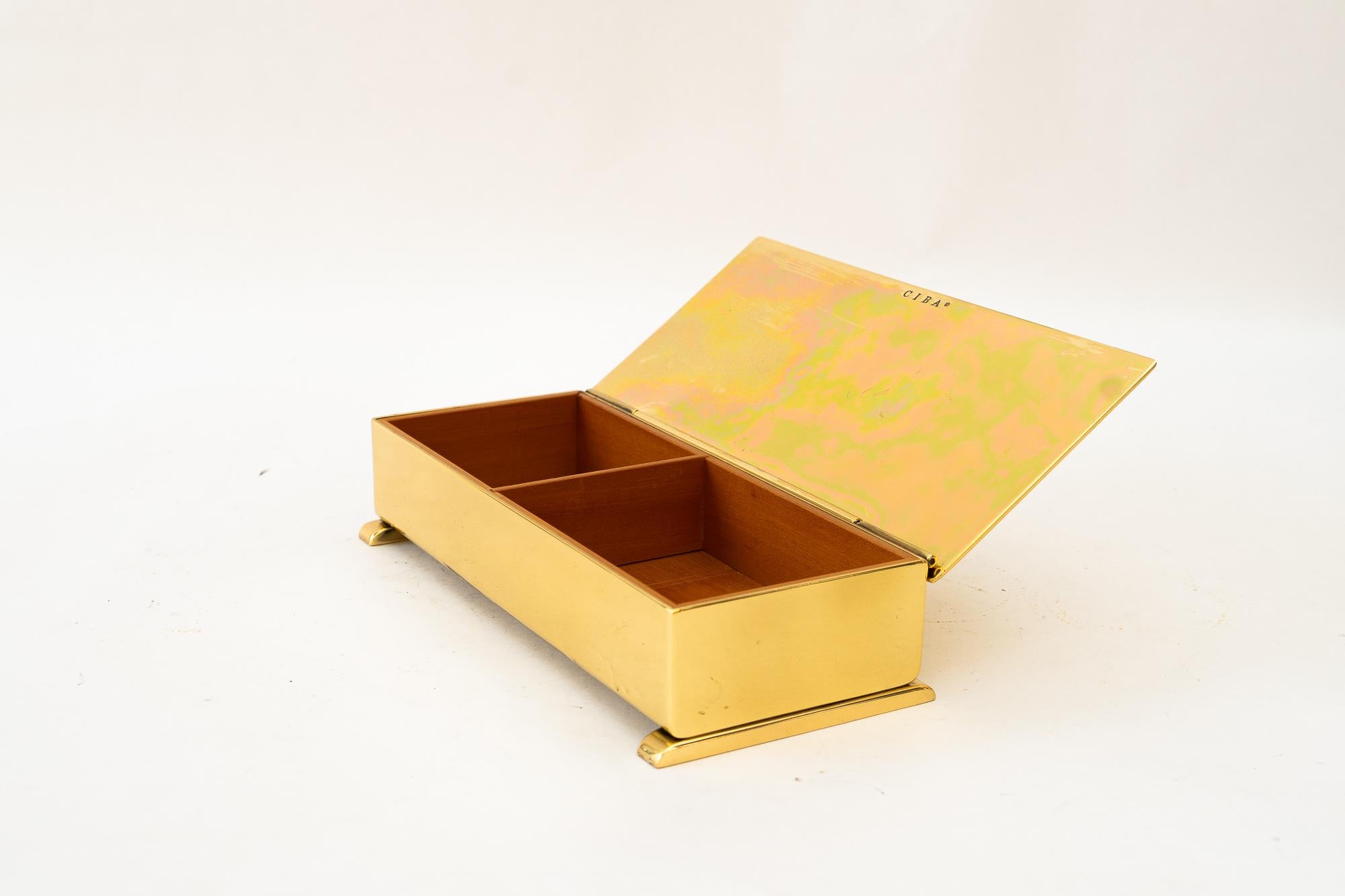 Art Deco brass Jewelry Box vienna around 1920s In Good Condition For Sale In Wien, AT