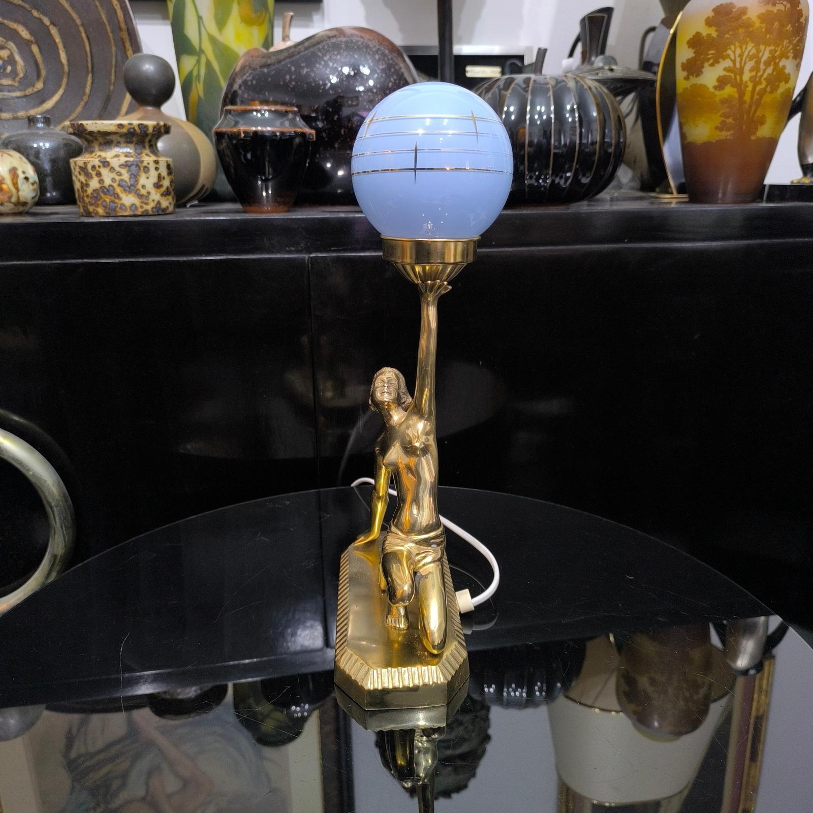 Art Deco Brass Lady Figural Lamp, in the Style of Lorenzl, circa 1940 For Sale 2