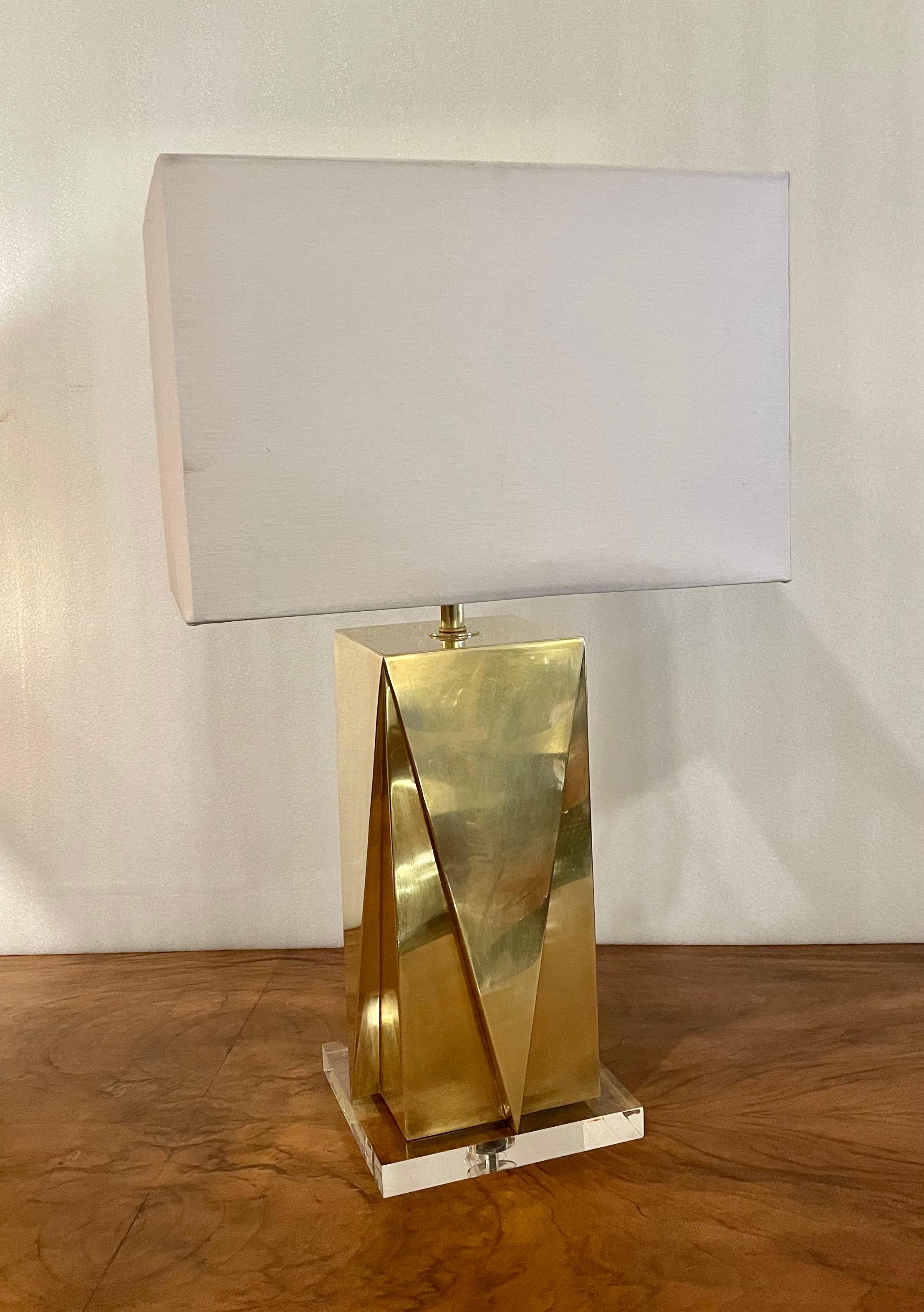 Art Deco Brass & Lucite Geometric Skyscraper Rare Table Lamp 3