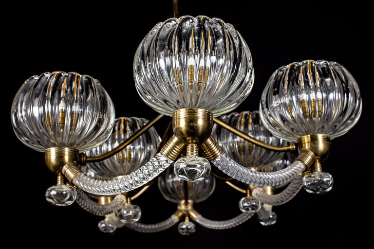 Art Deco Brass Mounted Murano Glass Chandelier by Ercole Barovier, 1940 In Excellent Condition For Sale In Rome, IT
