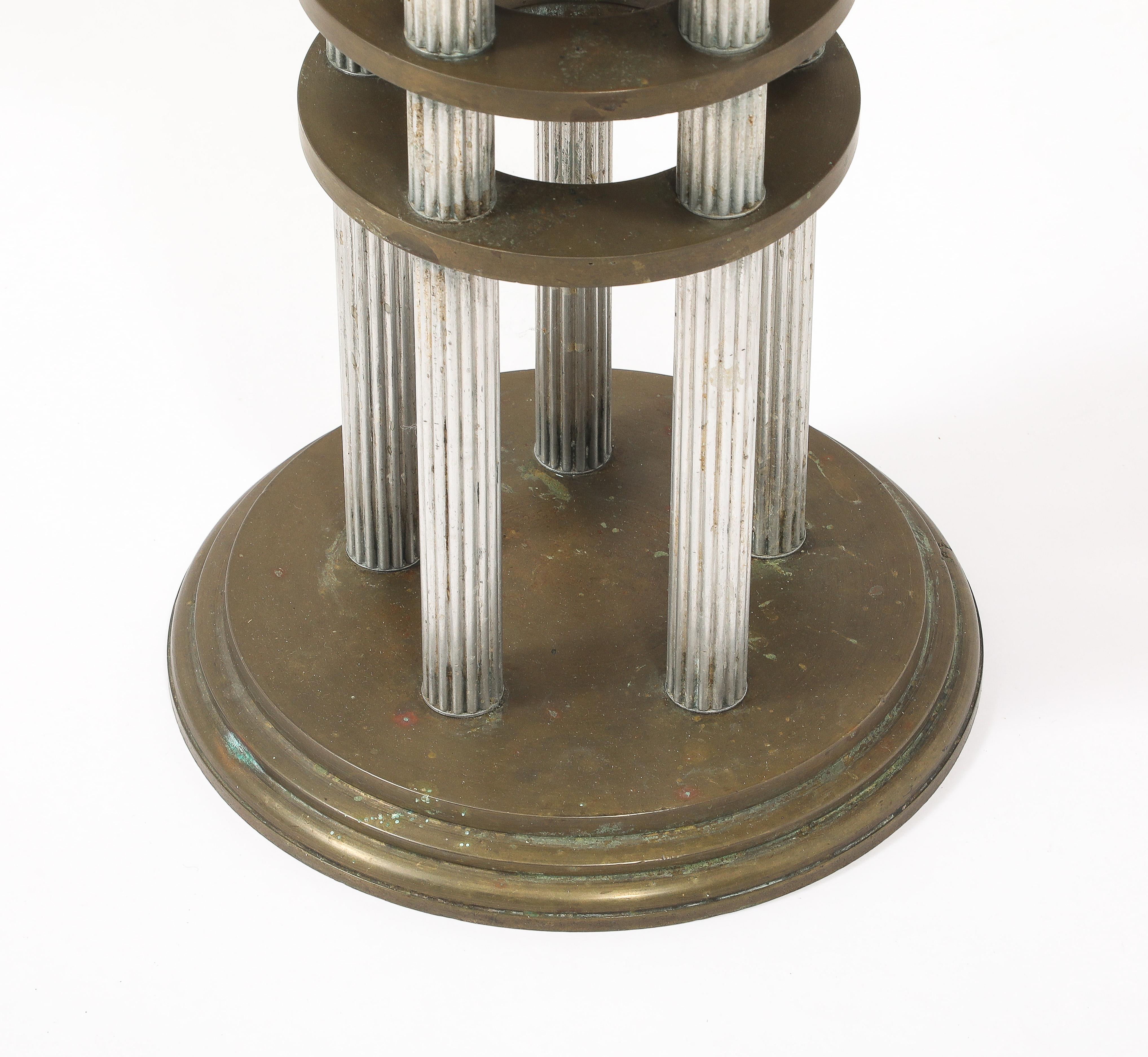 Mid-Century moderno Piedistallo Art Deco in ottone e nichel, USA 1940 in vendita