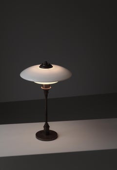 Art-Déco-Tischlampe aus Messing und Opalglas von LYFA, Dänemark, 1930er Jahre