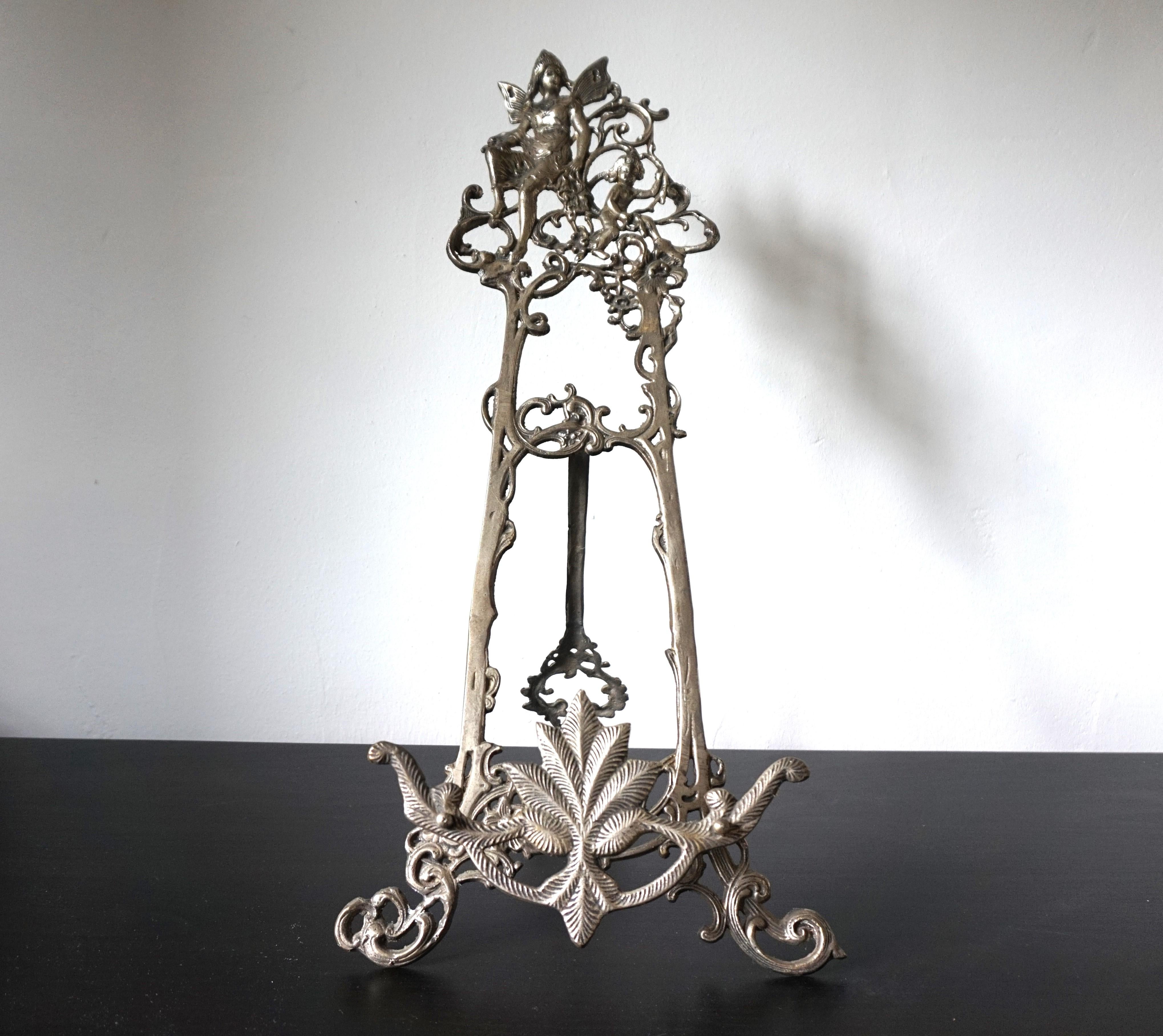 Chevalet de table en laiton Art Déco en vente 1
