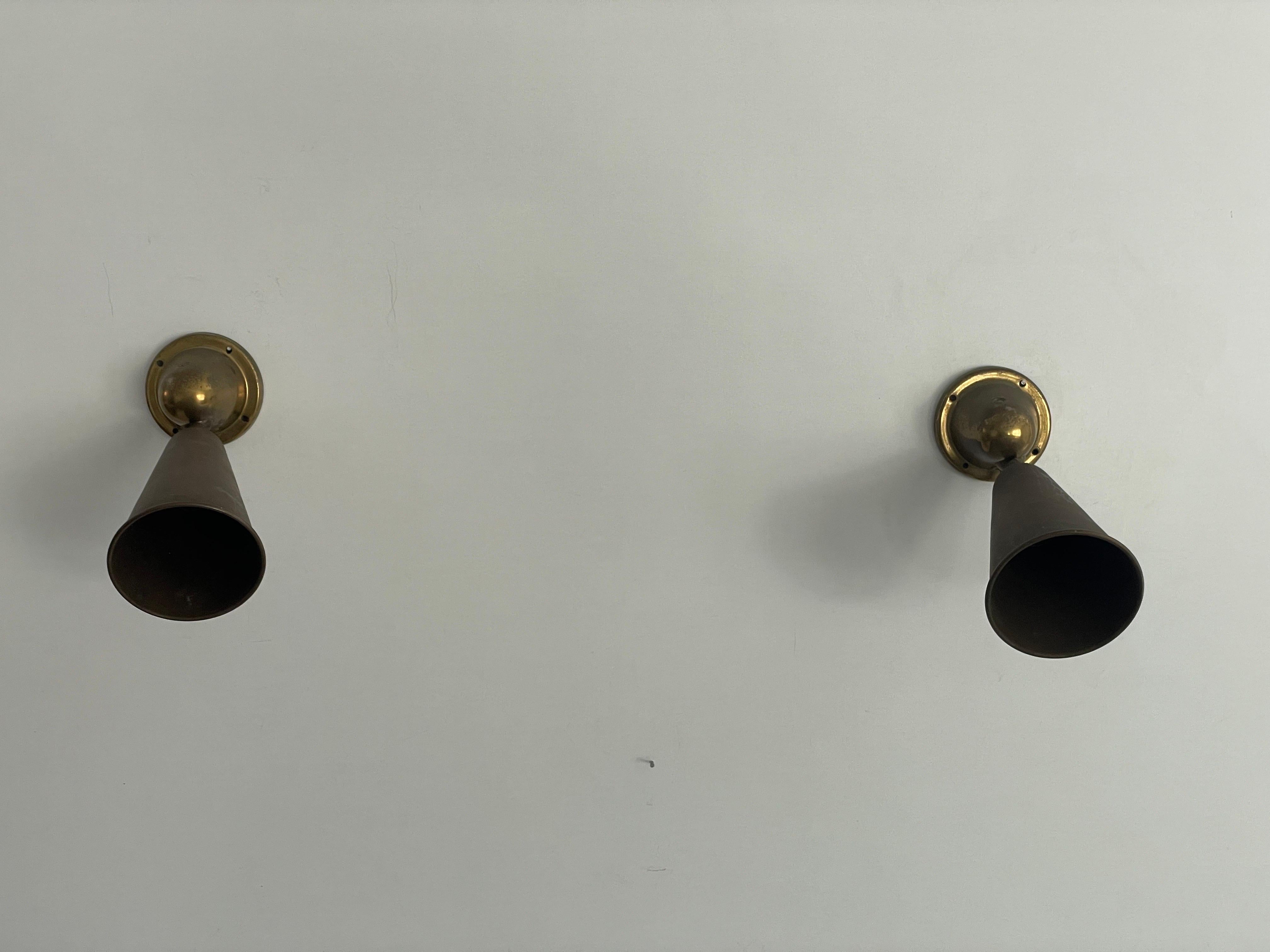 Art Deco Brass Pair of Wall Lamps, 1940s, Italy im Angebot 1
