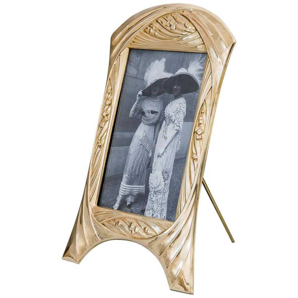 Art Deco Picture Frames - 192 For Sale at 1stdibs