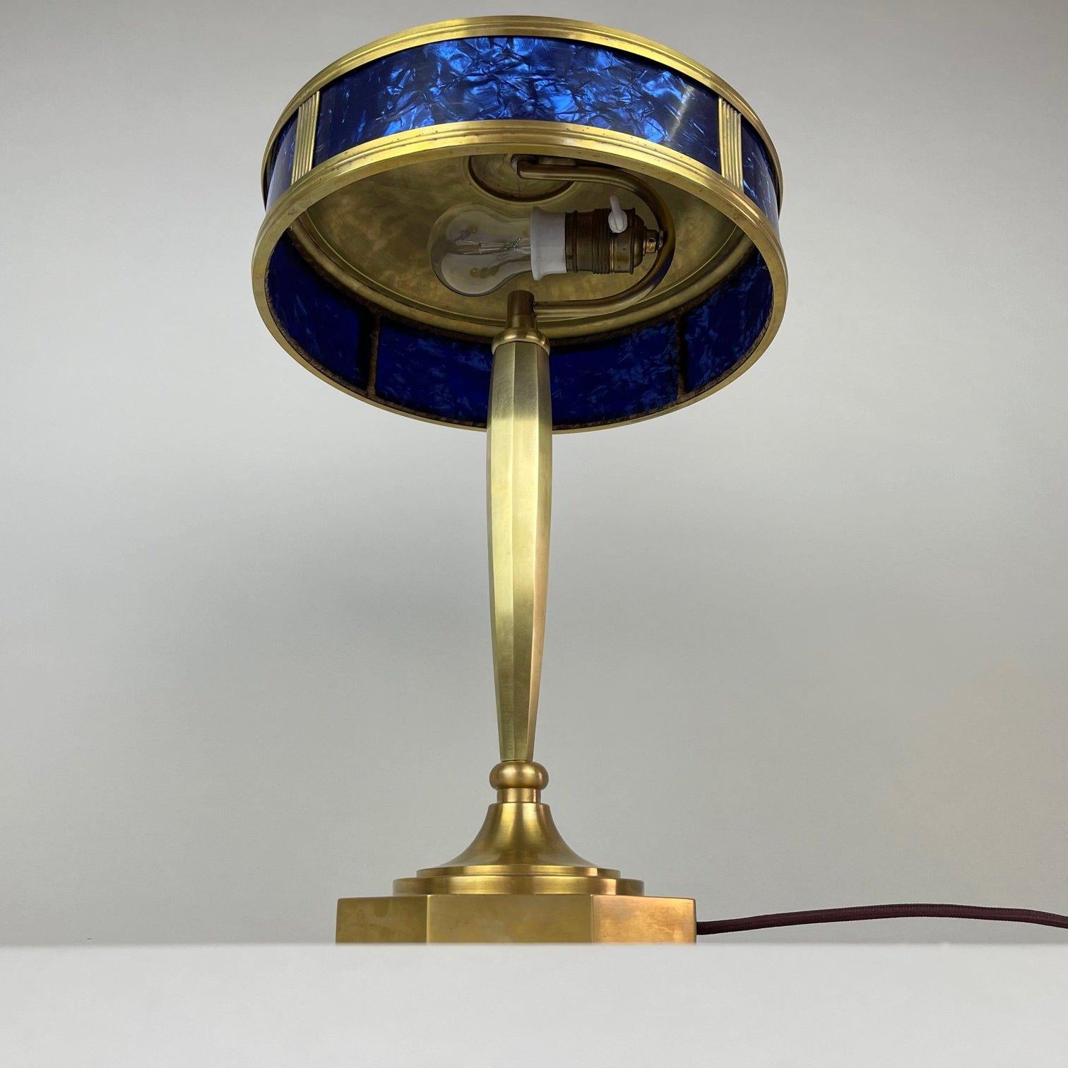 Art-déco-Tischlampe aus Messing, 1930er-Jahre (Art déco) im Angebot