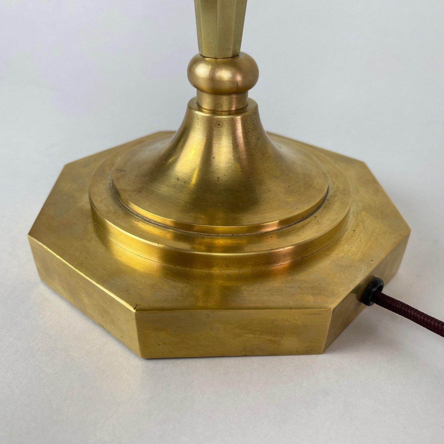 Art Deco Brass Table Lamp, 1930's In Good Condition For Sale In Praha, CZ
