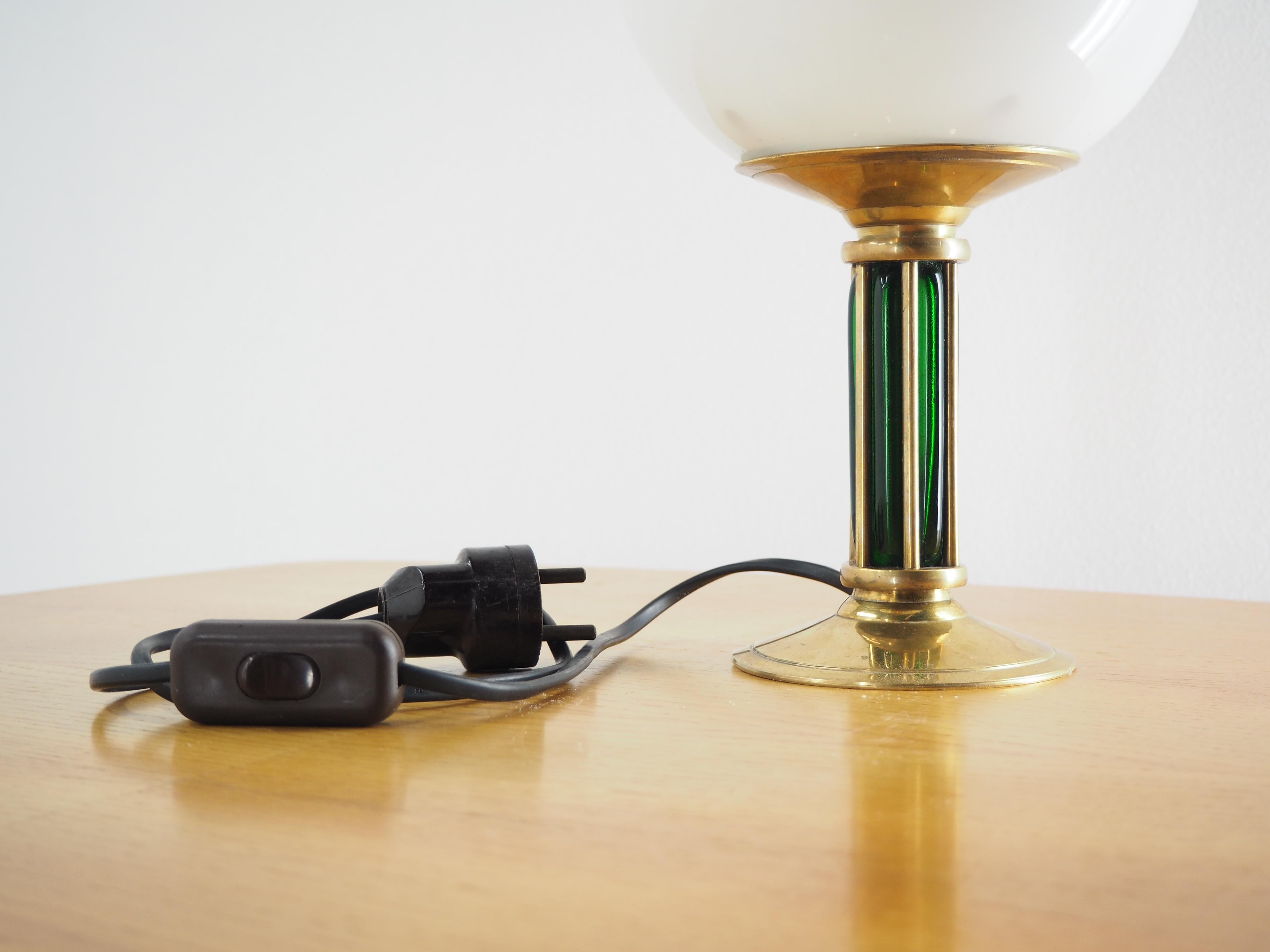 gold table lamp