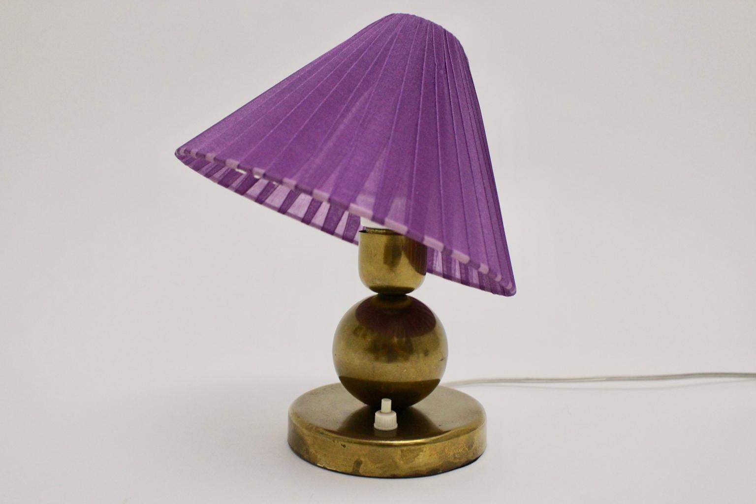 Mid-20th Century Art Deco Brass Table Lamp in the Style of Jacques Adnet, 1930s, France