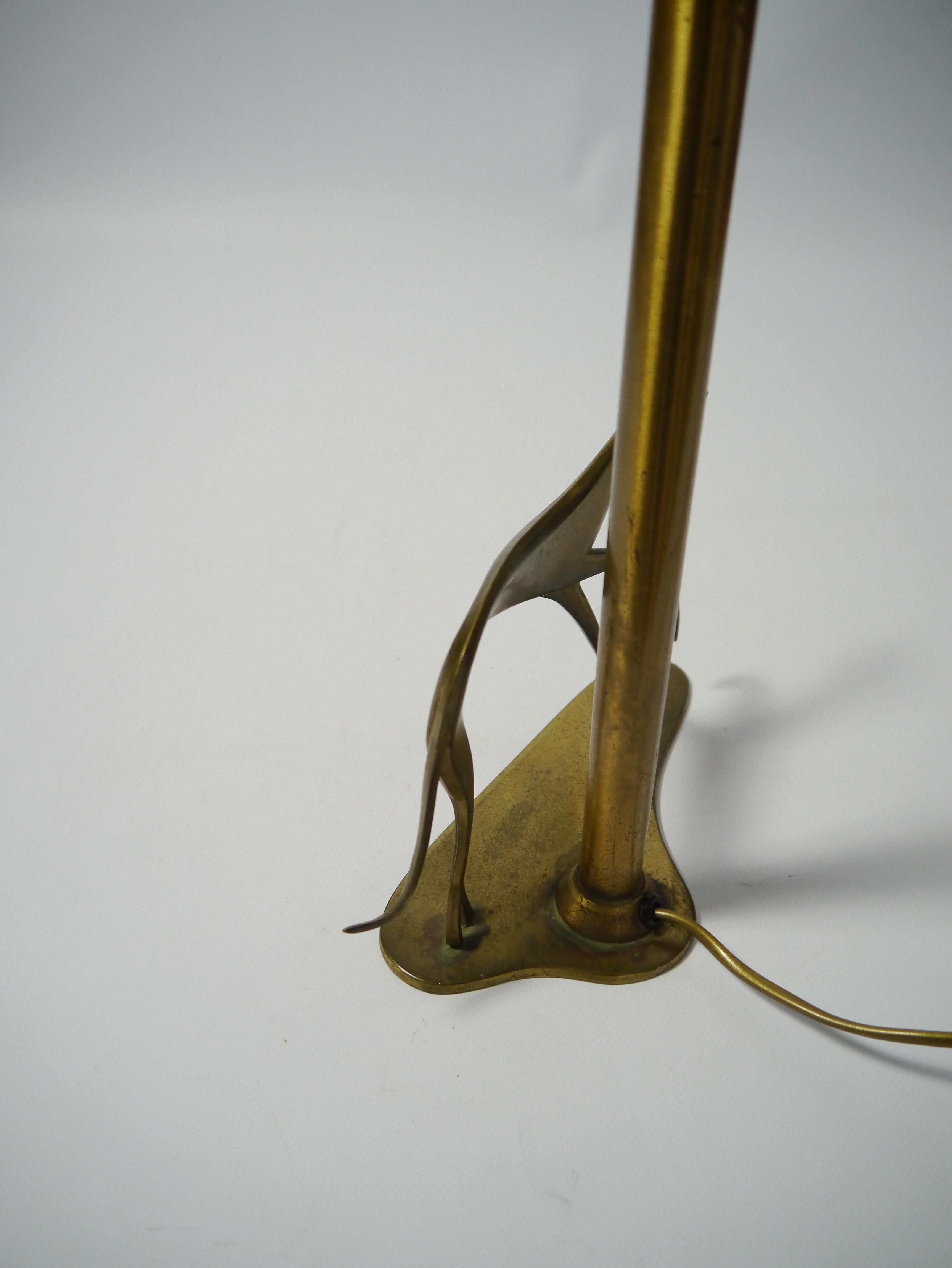 Art Deco Brass Table Lamp with Greyhound Figure, 1940s 1