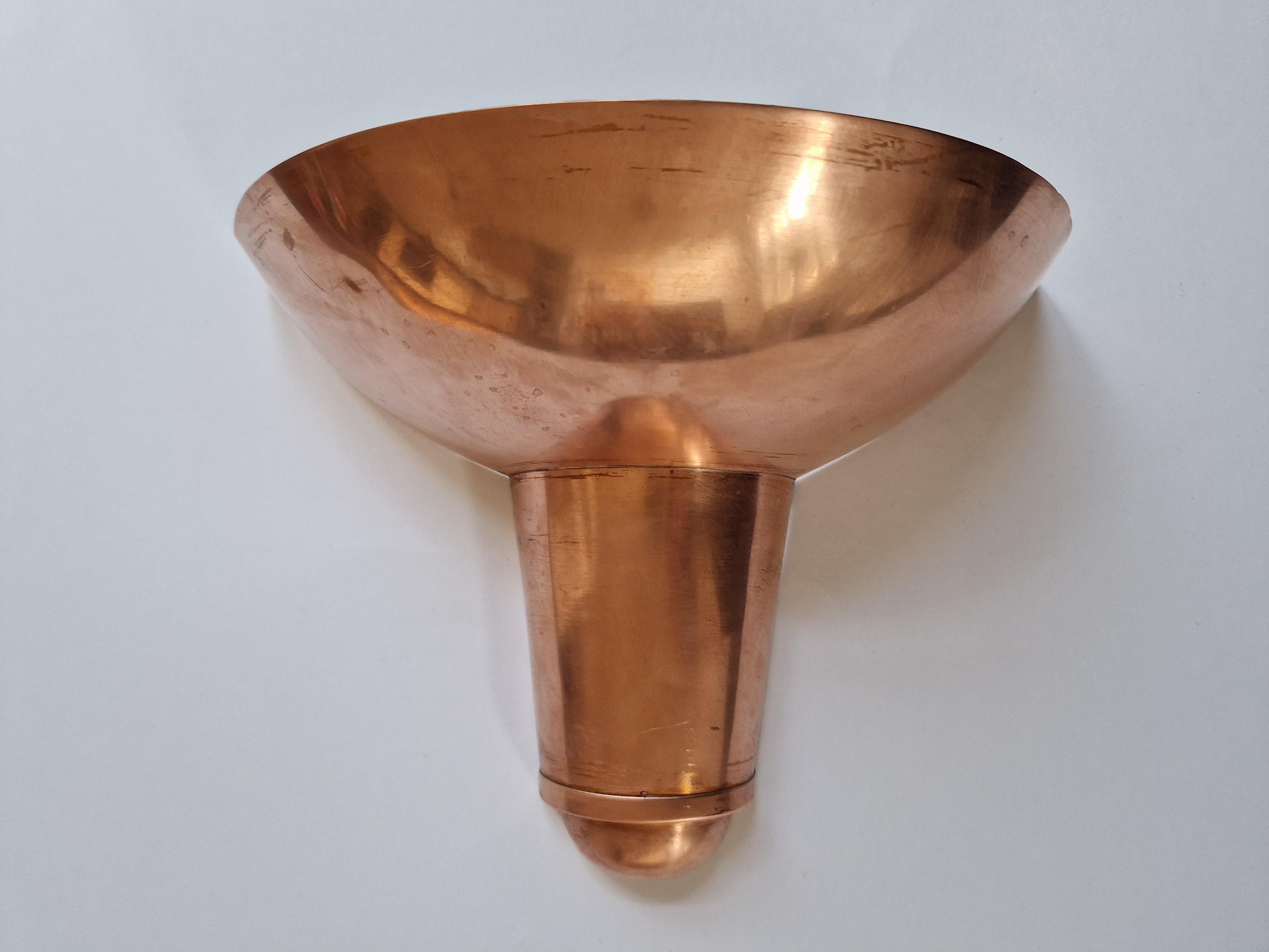 Art deco Brass Wall Lamp, Bauhaus, Functionalism, 1930s In Good Condition For Sale In Praha, CZ