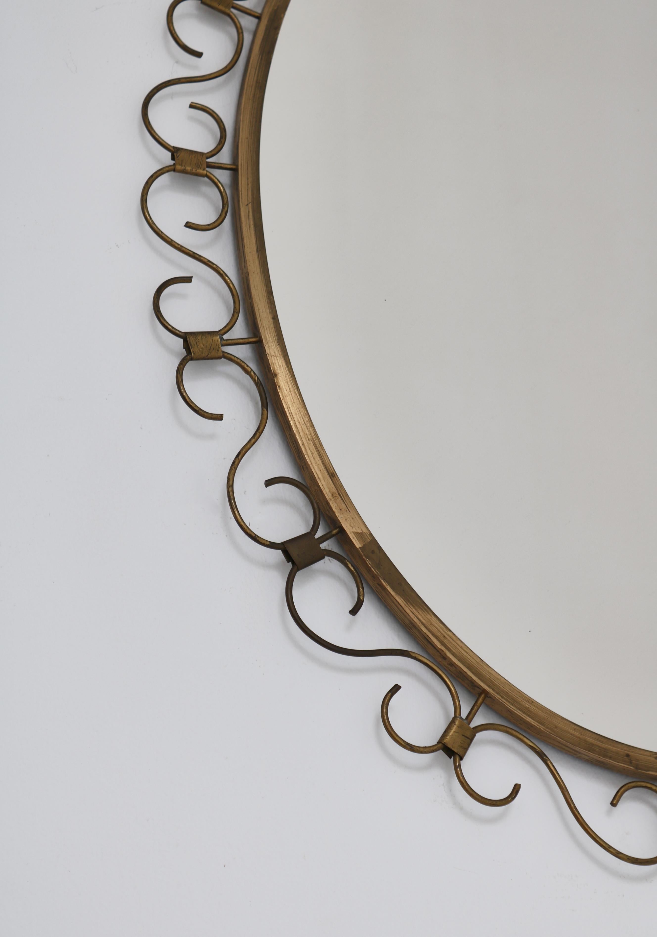 Mid-20th Century Art Deco Brass Wall Mirror in the Style of Josef Frank, 1940s, Scandinavia