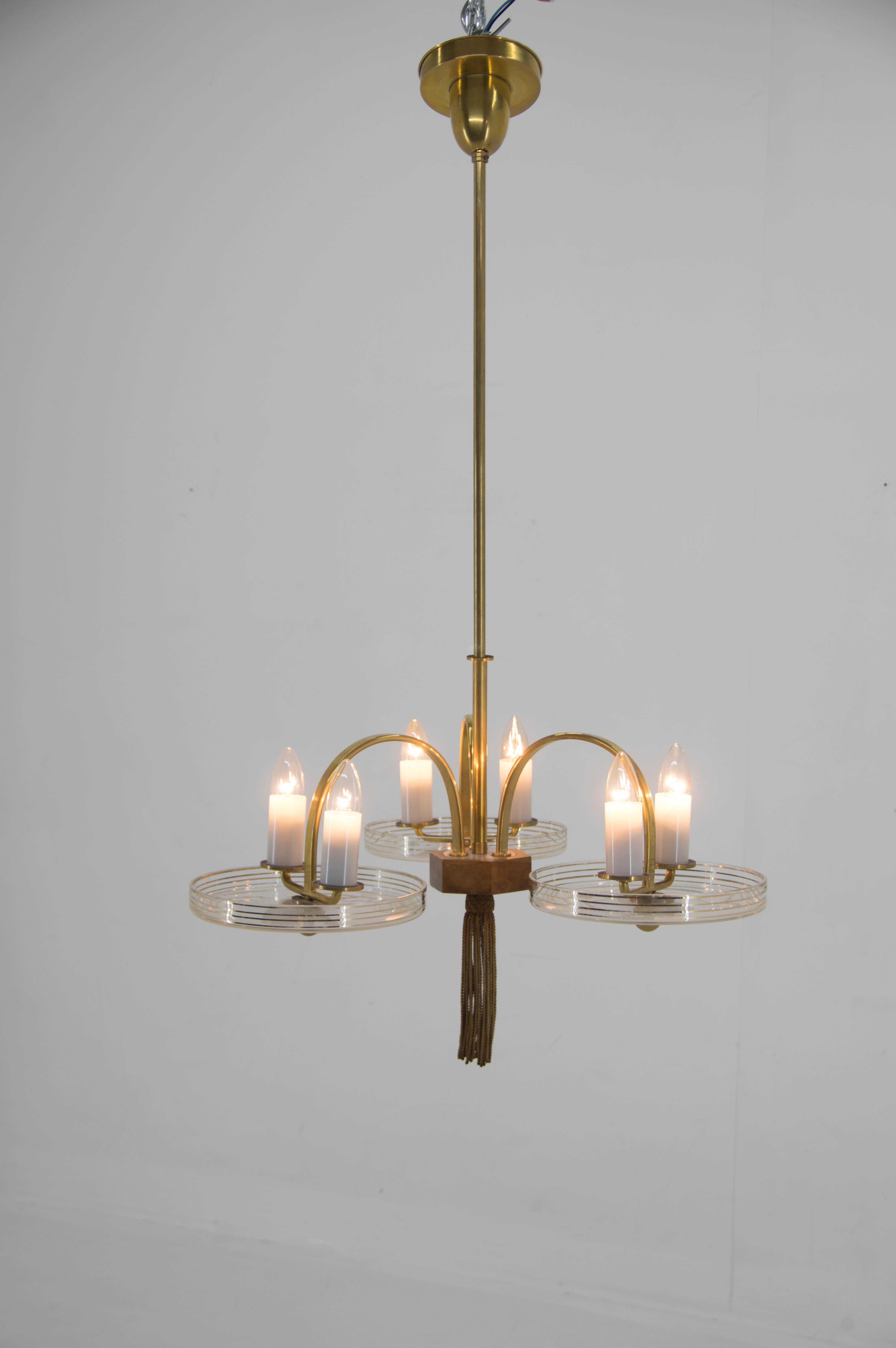 Unique restored Art Deco chandelier made in Czechoslovakia in 1940s.
Cleaned, polished, rewired:
6x40W E12-E14 bulbs
US wiring compatible