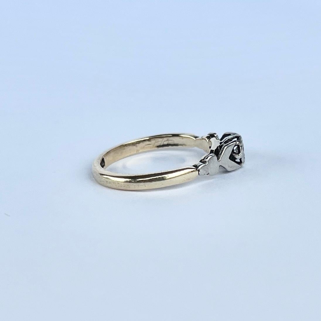 Art Deco Bravingtons Diamond and 9 Carat Gold Solitaire Ring In Good Condition For Sale In Chipping Campden, GB