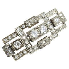 Brilliant Cut Diamond 3 Carat Gold Brooch