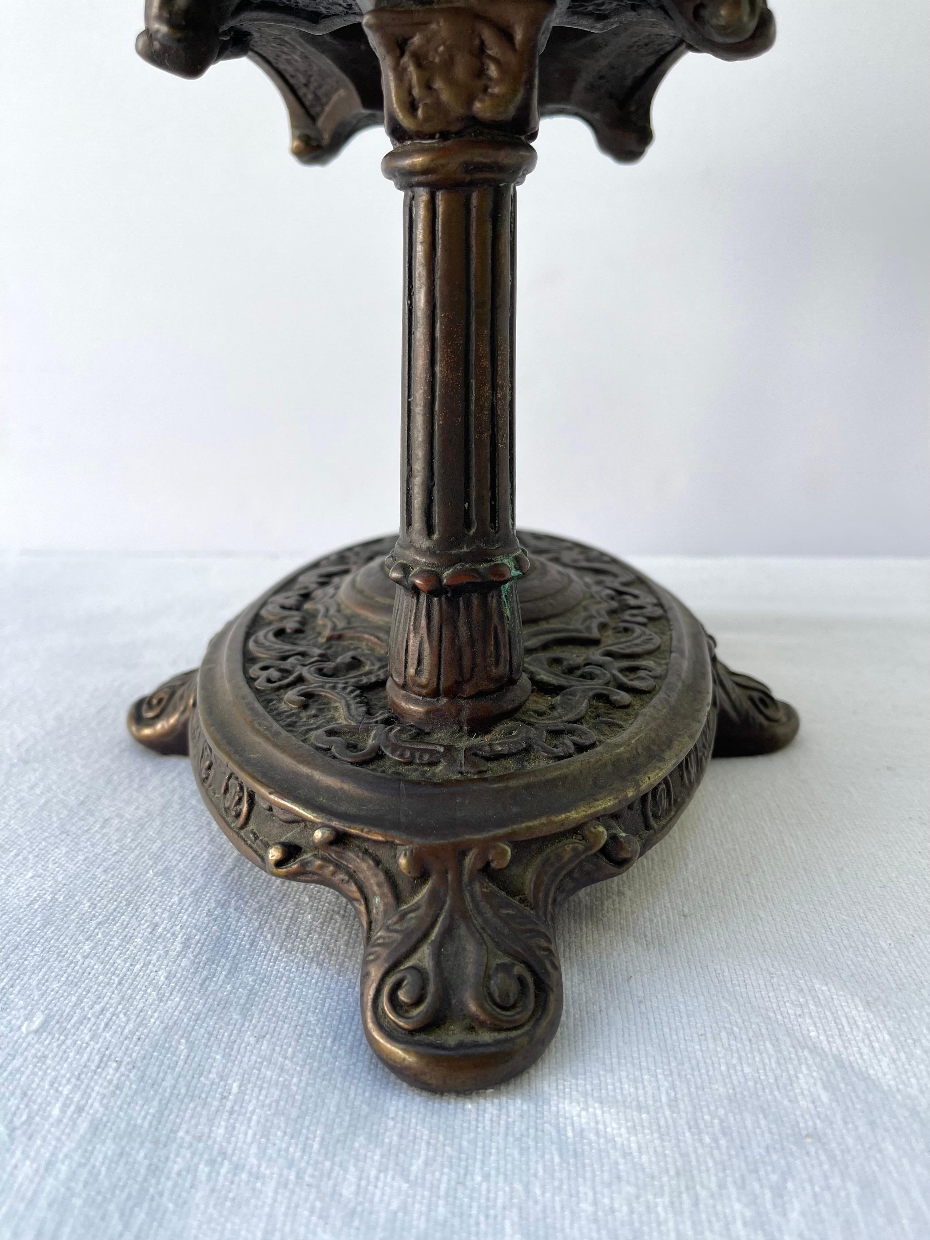 Lampe d'entreprise Art Déco en bronze en vente 4