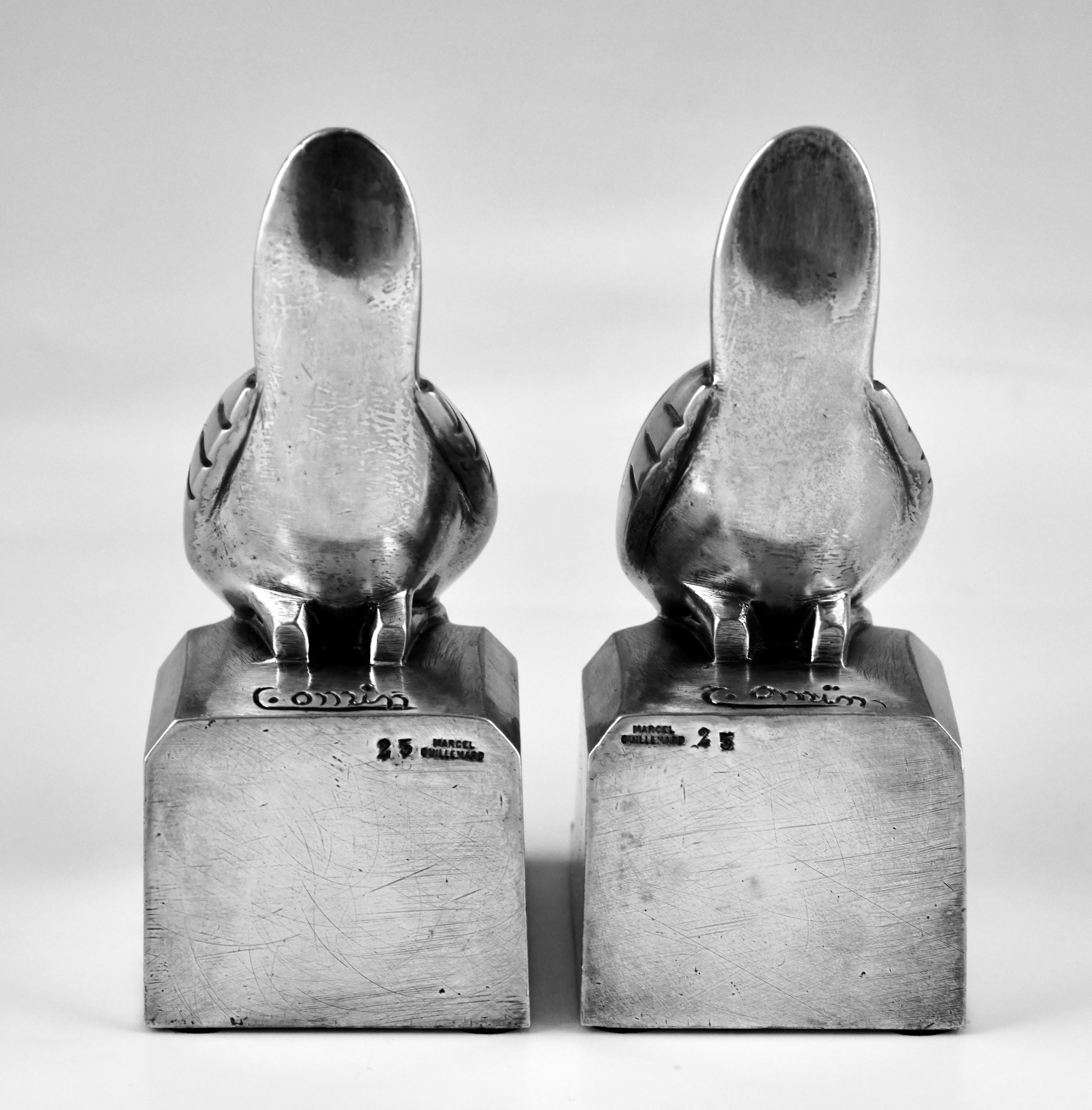 Early 20th Century Art Deco Bronze Bird Bookends Signed by C. Omin, Marcel Guillemard Foundry For Sale