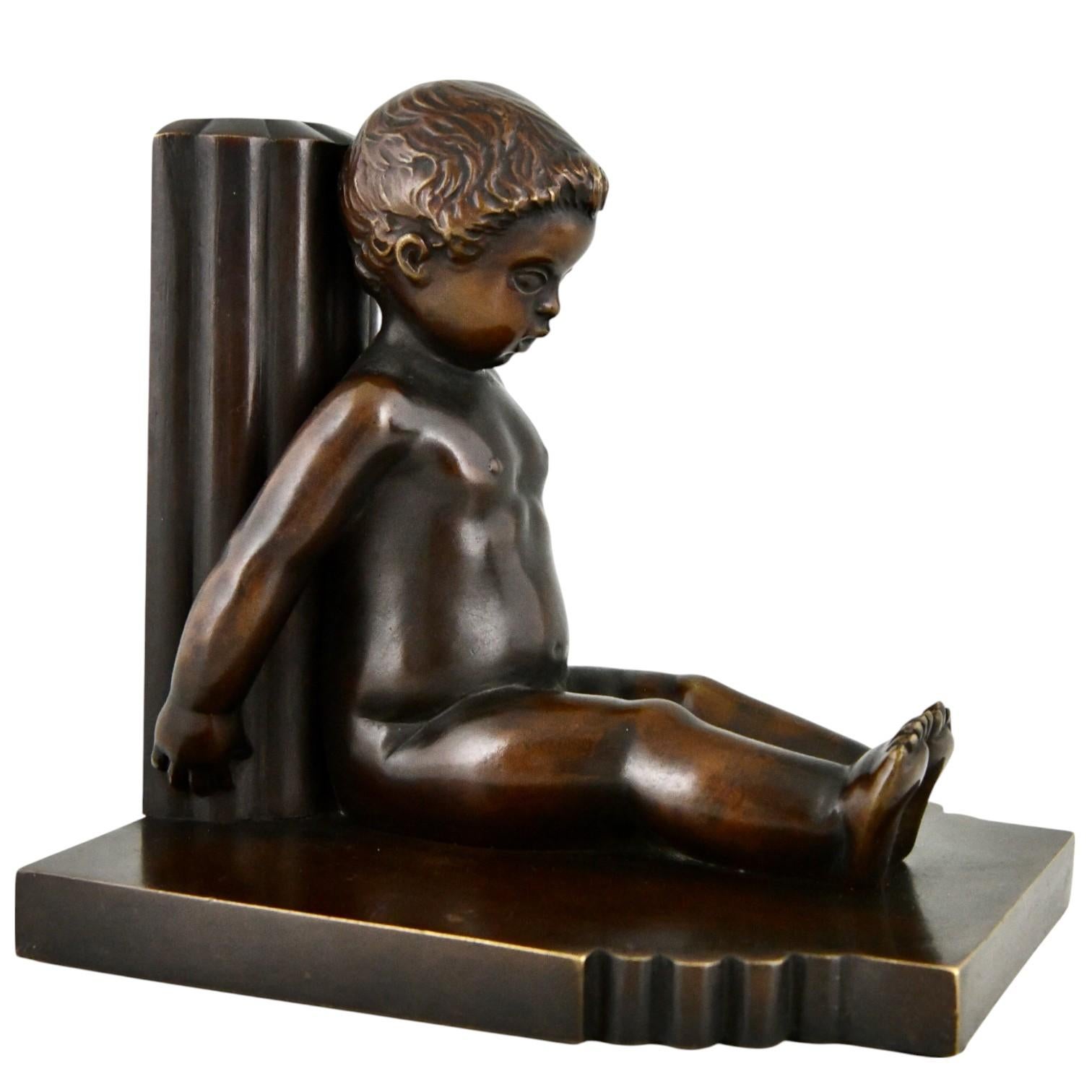 Inizio XX secolo Reggilibri in bronzo Art Déco bambini Paul Silvestre e Susse Frères Francia 1920 in vendita