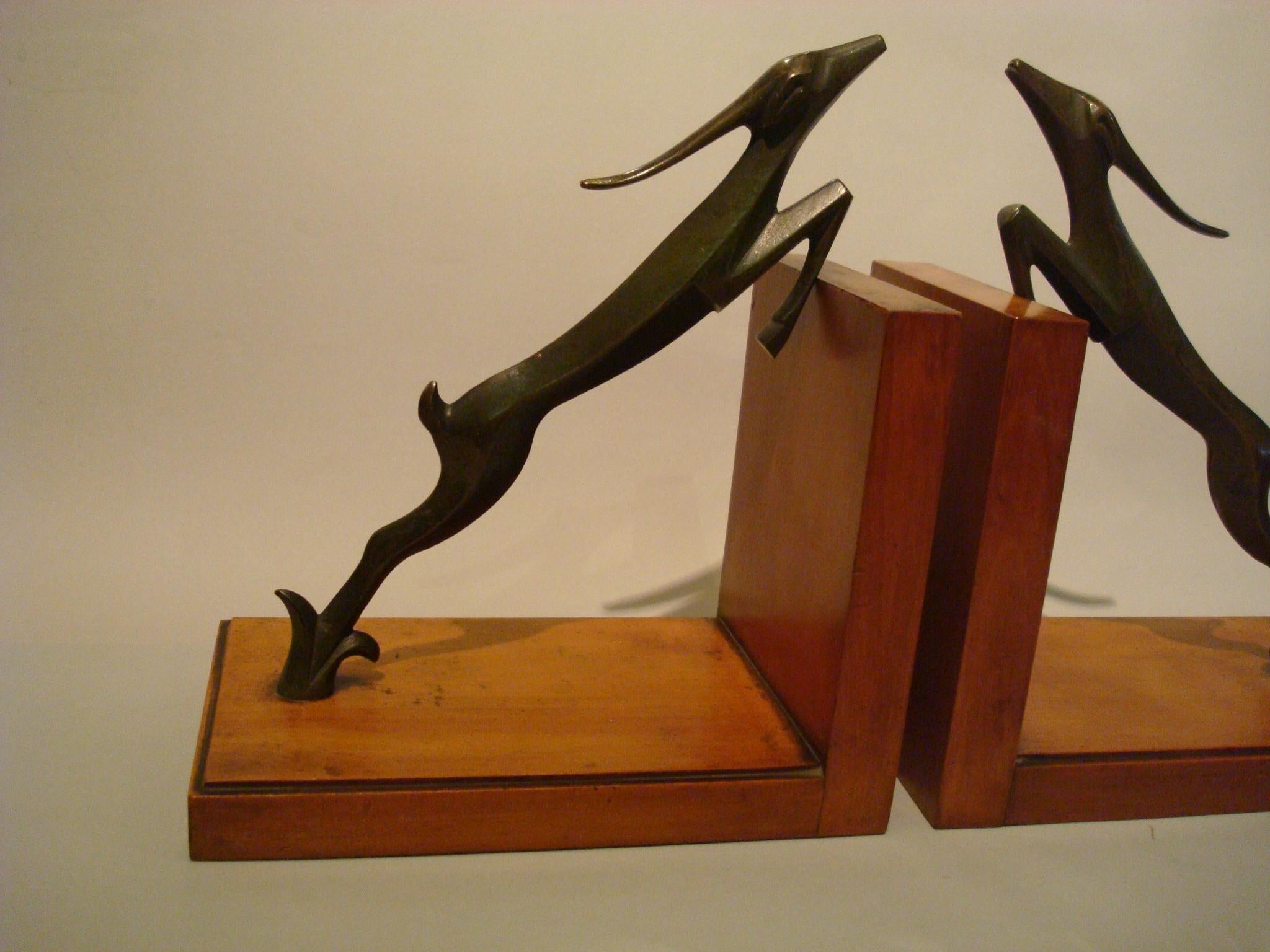 French Art Deco Bronze Bookends Deer Sculpture with Wooden Base, circa 1920s For Sale