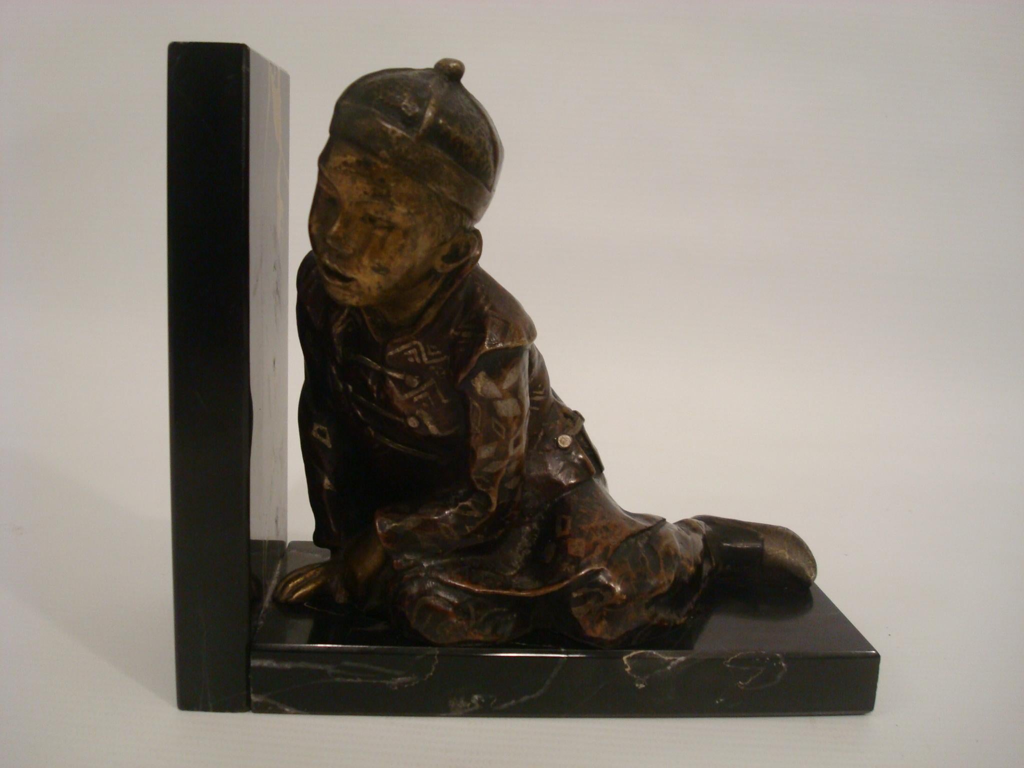 Art Deco Bronze Bookends of Chinese Children Playing by M. White, England, 1920 For Sale 2