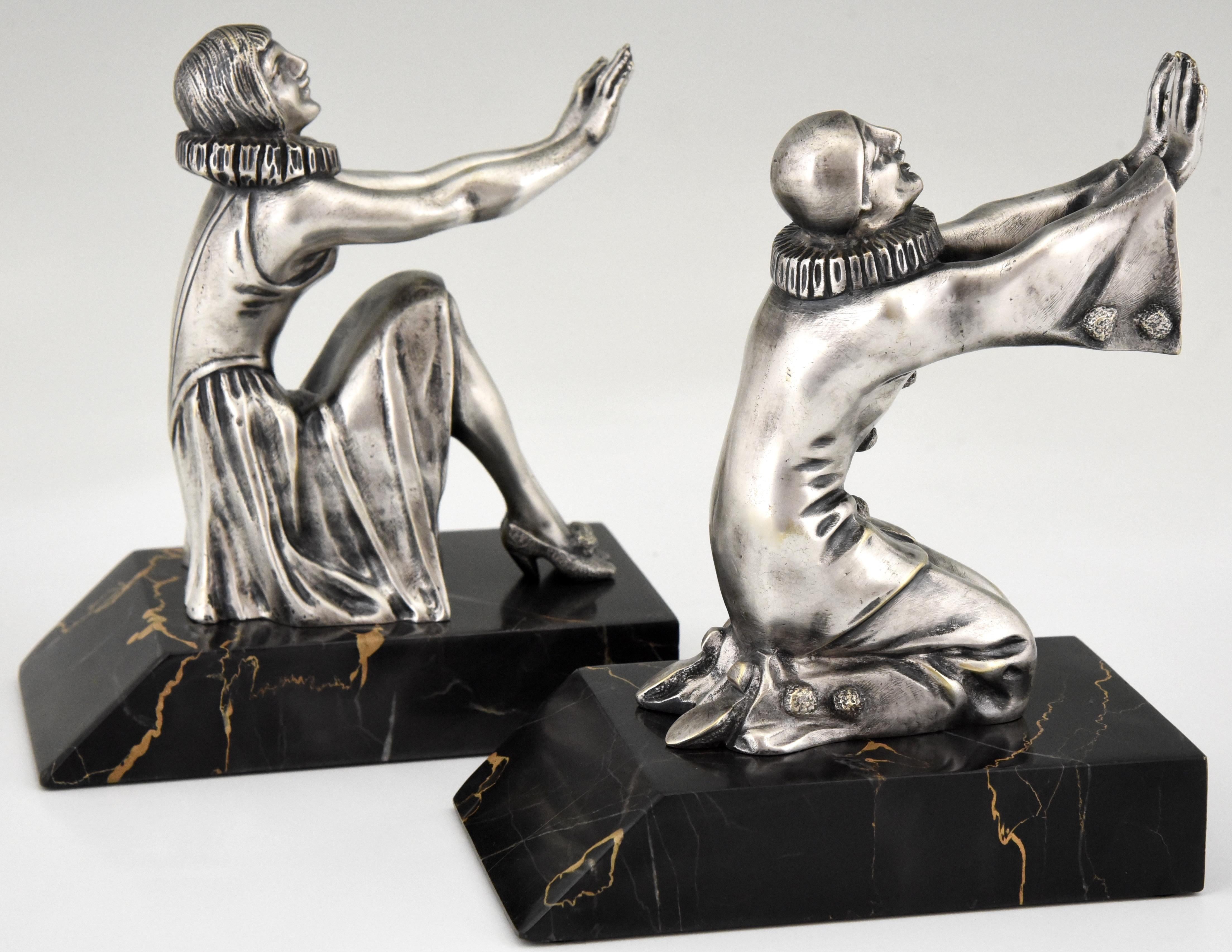 Art Deco Bronze Bookends Pierrot and Female Clown by Limousin, France, 1930 2