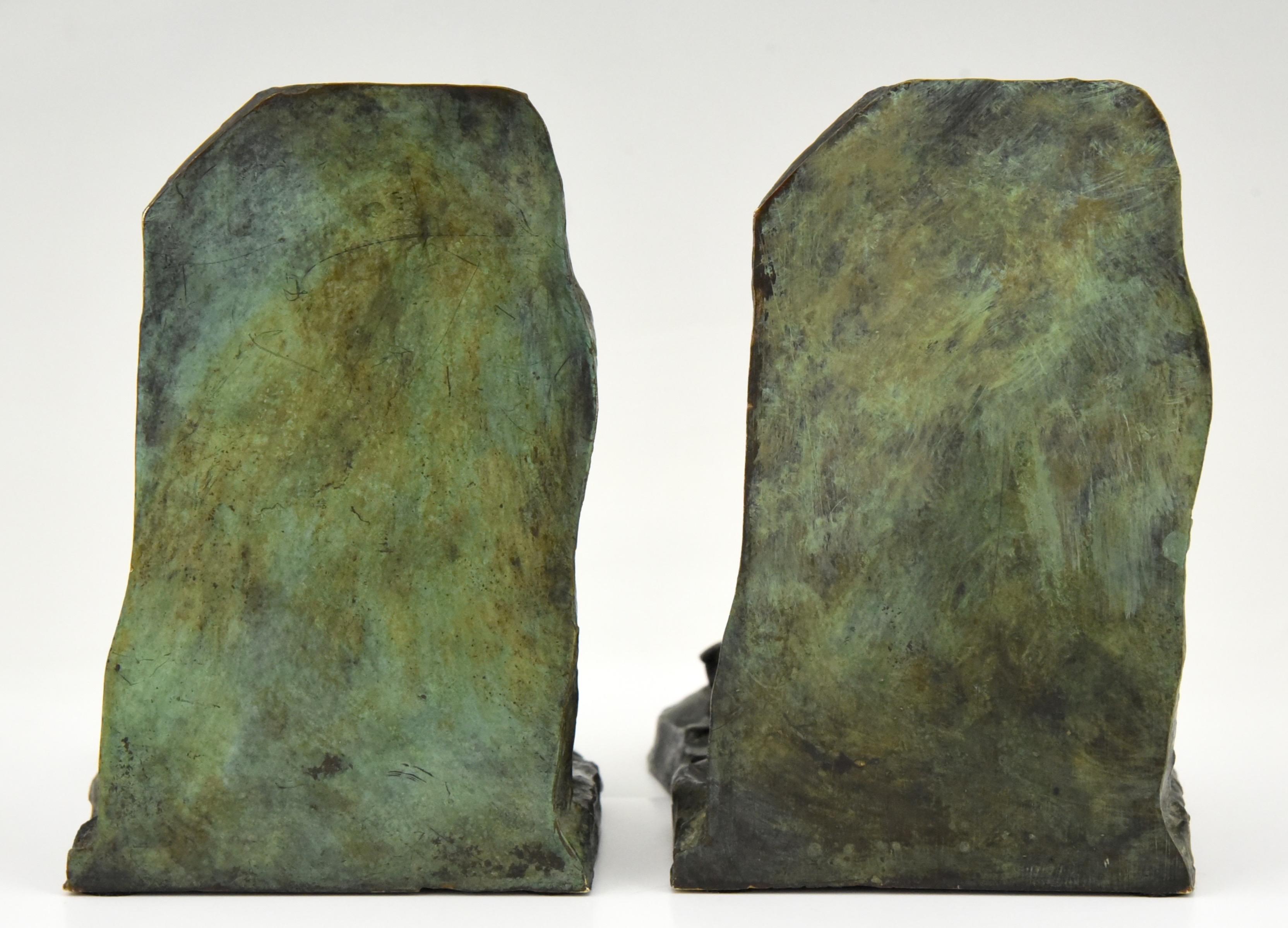 Art Deco Bronze Bookends Two Men Pushing Victor Demanet 1925 France In Good Condition In Antwerp, BE