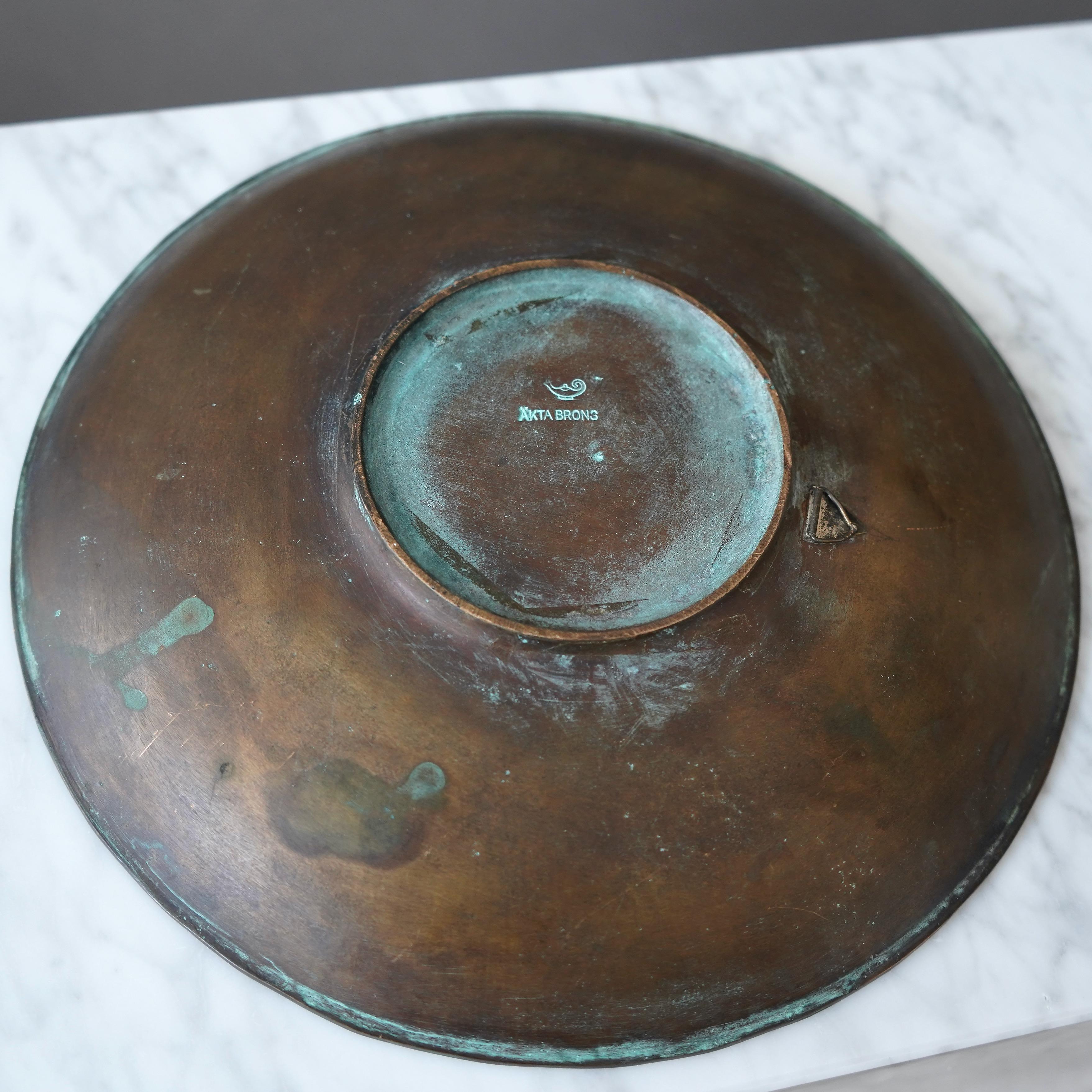 20th Century Art Deco Bronze Bowl by Gunnar Nylund, Sweden, 1940s For Sale