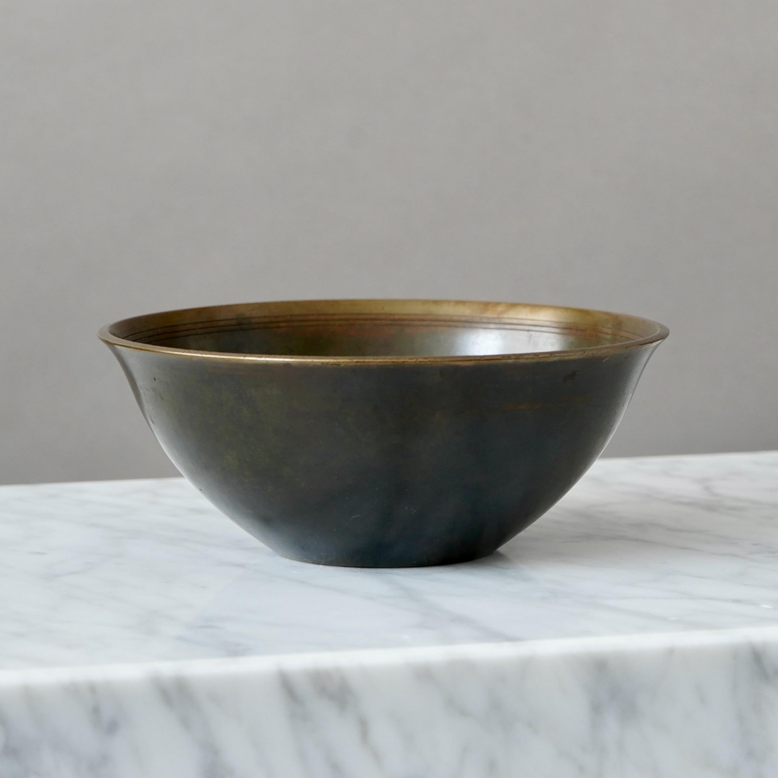 Early 20th Century Art Deco Bronze Bowl by Just Andersen, Denmark, 1920s For Sale