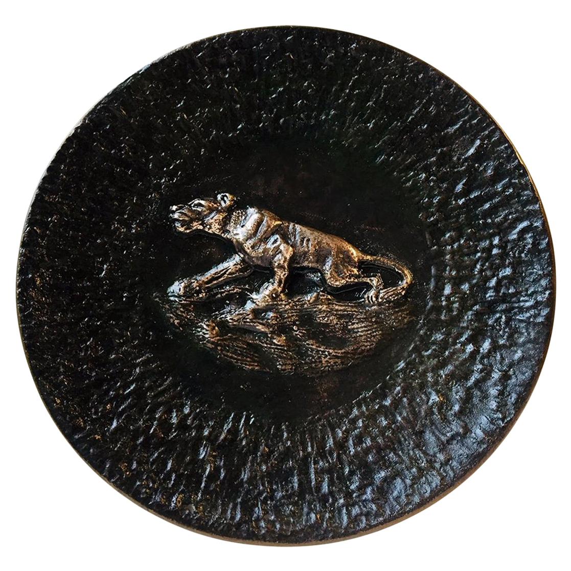 Art Deco Bronze Bowl with Tiger Motif in Relief, 1920s For Sale