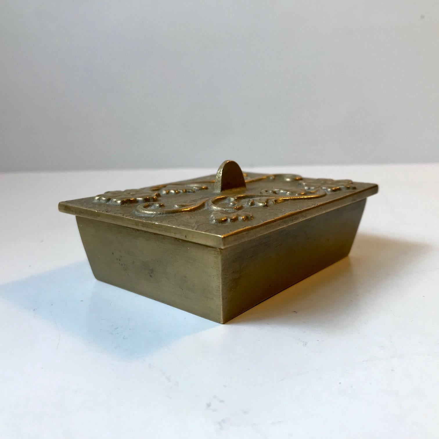 Mid-20th Century Art Deco Bronze Box with Flowers in Relief, Denmark, 1930s For Sale