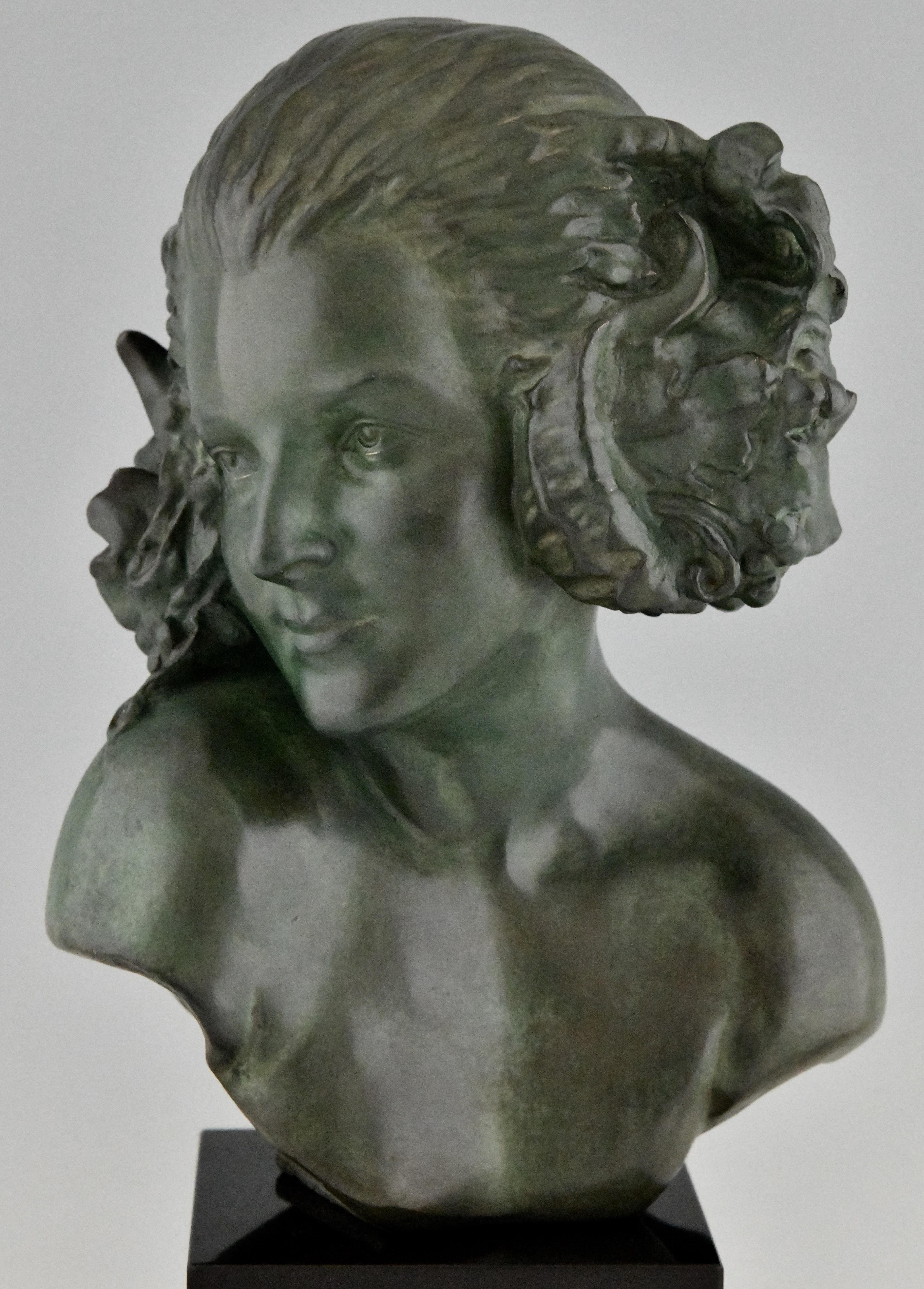 Early 20th Century Art Deco Bronze Bust of a Female Satyr by Real Del Sarte, France, 1921