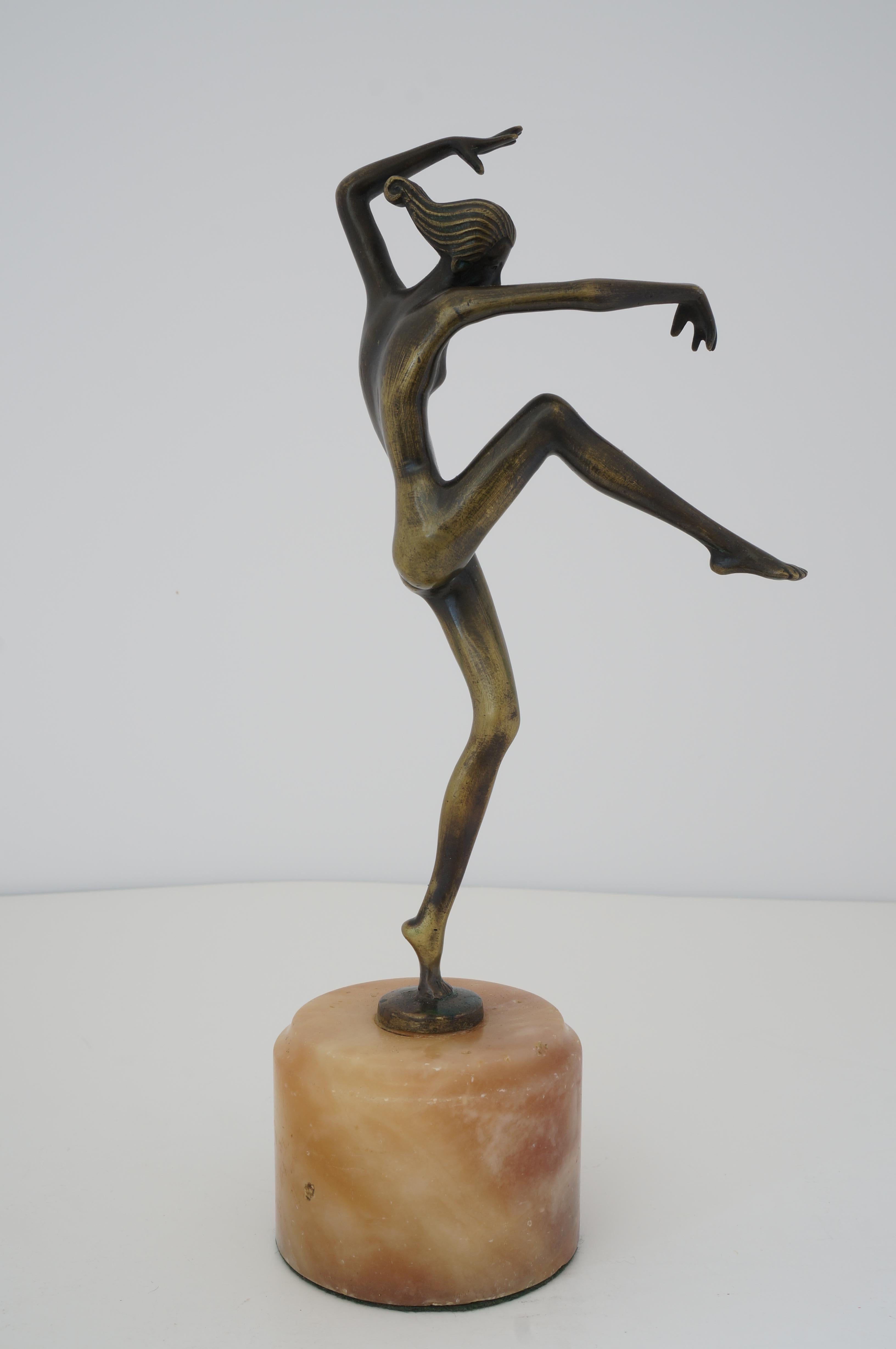 20ième siècle Bronze Art Déco de Stefan Dakon en vente