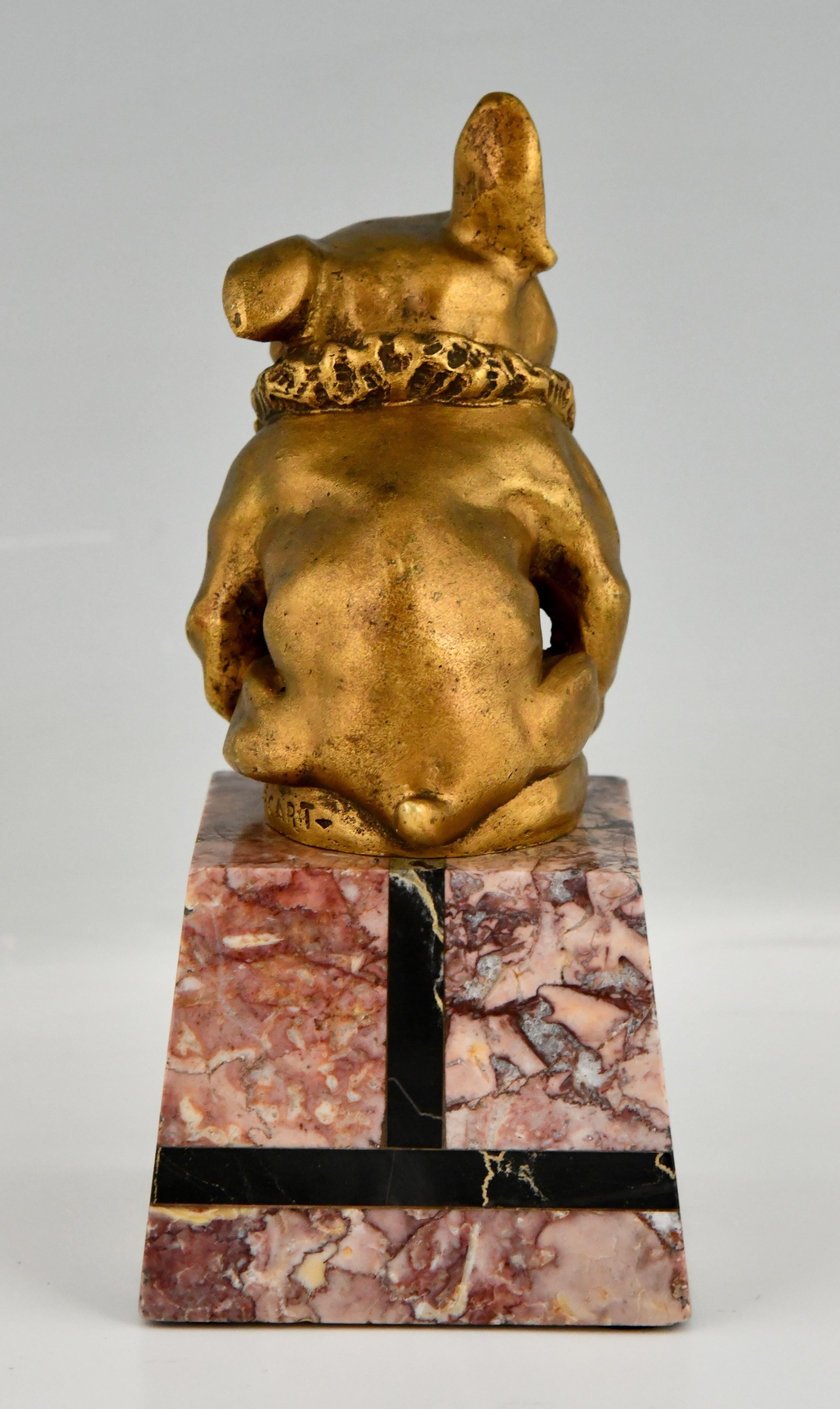Französischer Art-Déco-Bronze-Auto-Mascot- Bulldogge, signiert von Gaston H. Bourcart, 1925 (Frühes 20. Jahrhundert) im Angebot