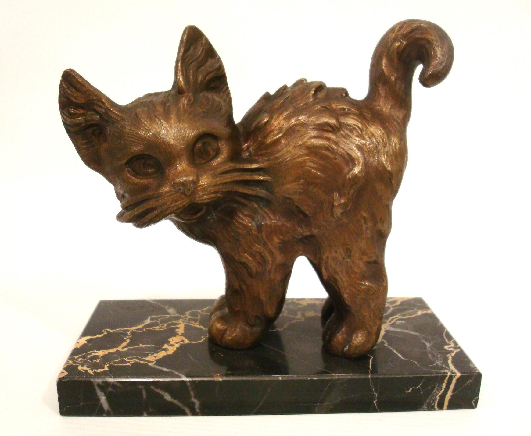 Serre-livres Art Déco en bronze pour chat par Alexandre Kéléty. France 1925 Bon état - En vente à Buenos Aires, Olivos