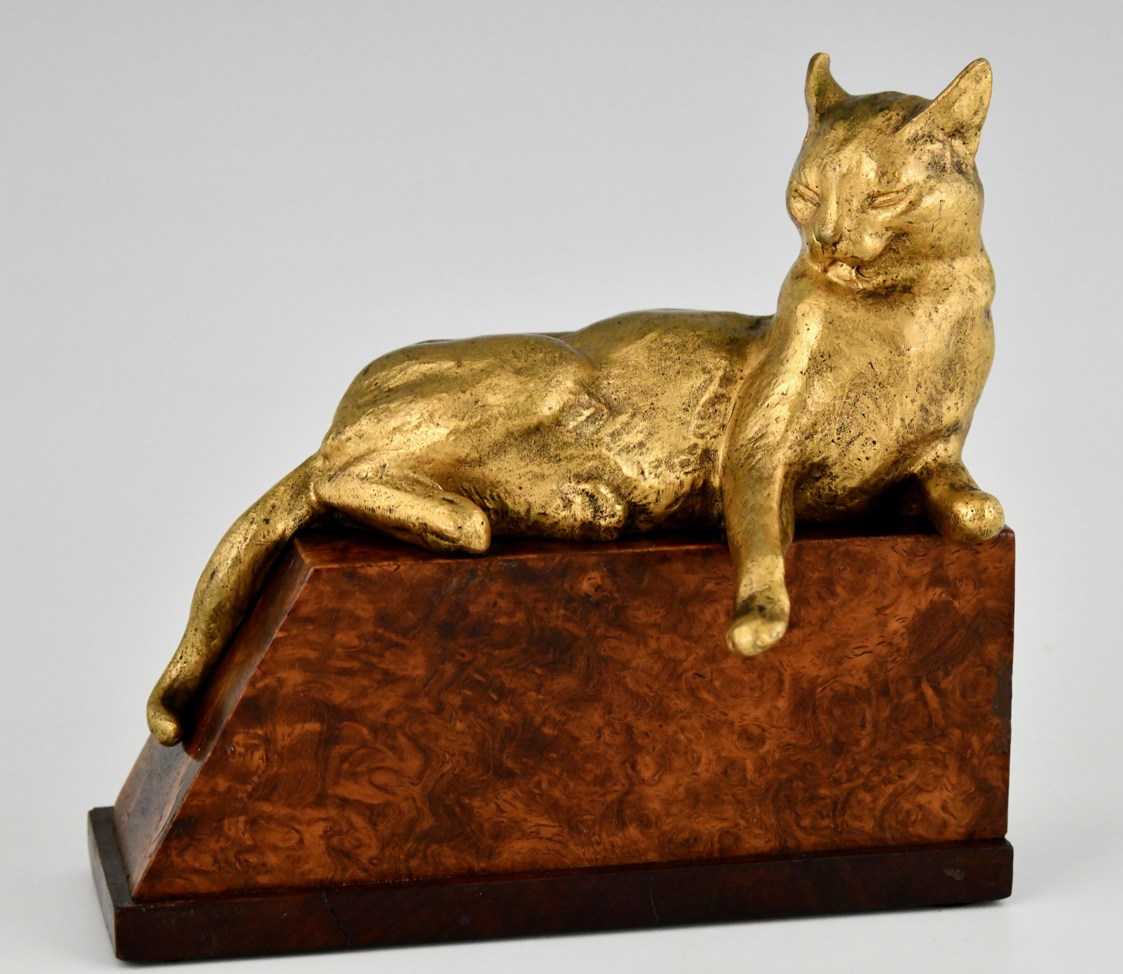 Art Deco Bronze Cat Bookends by Louis Riche 3