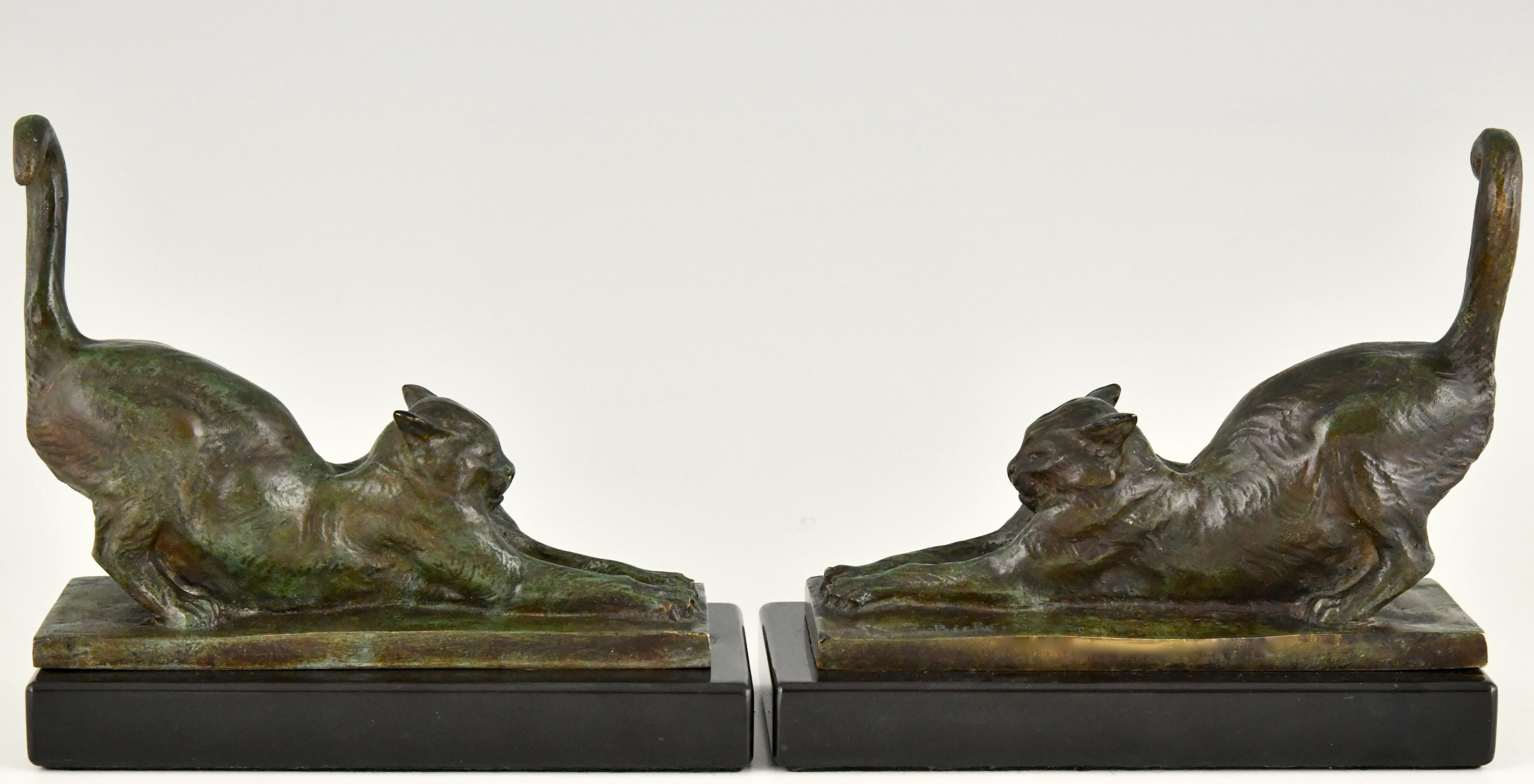 French Art Deco Bronze Cat Bookends by Louis Riche, France, 1920