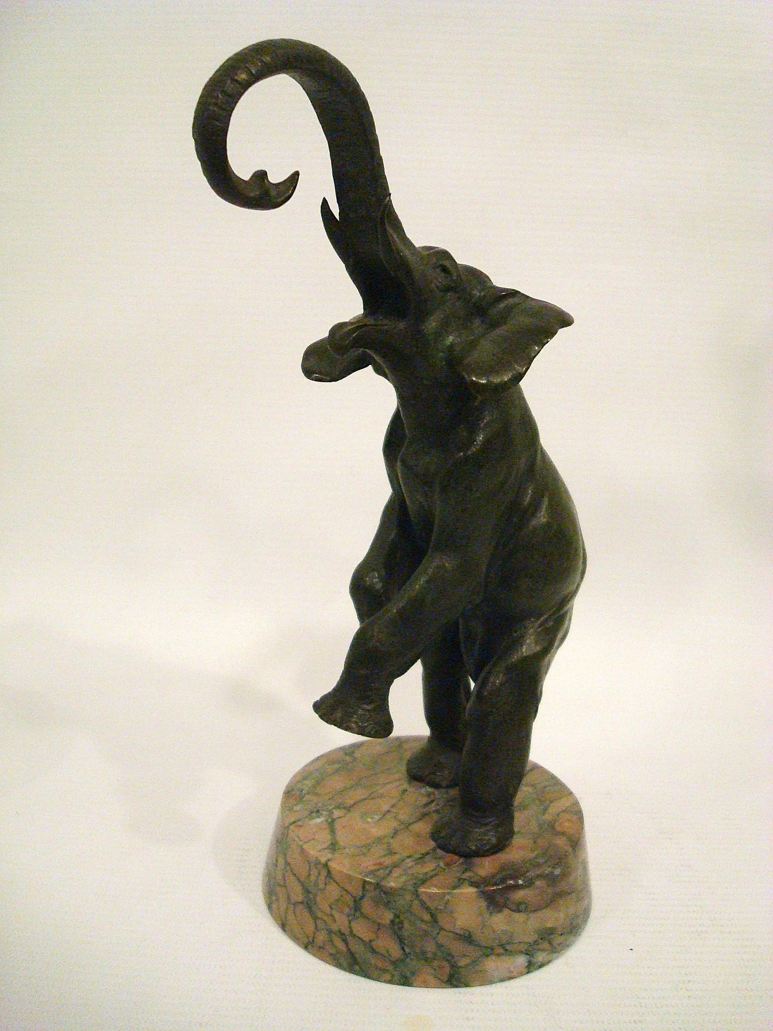 Elefante da circo in bronzo Art Deco di Charles Paillet, Francia, anni '20 in vendita 4
