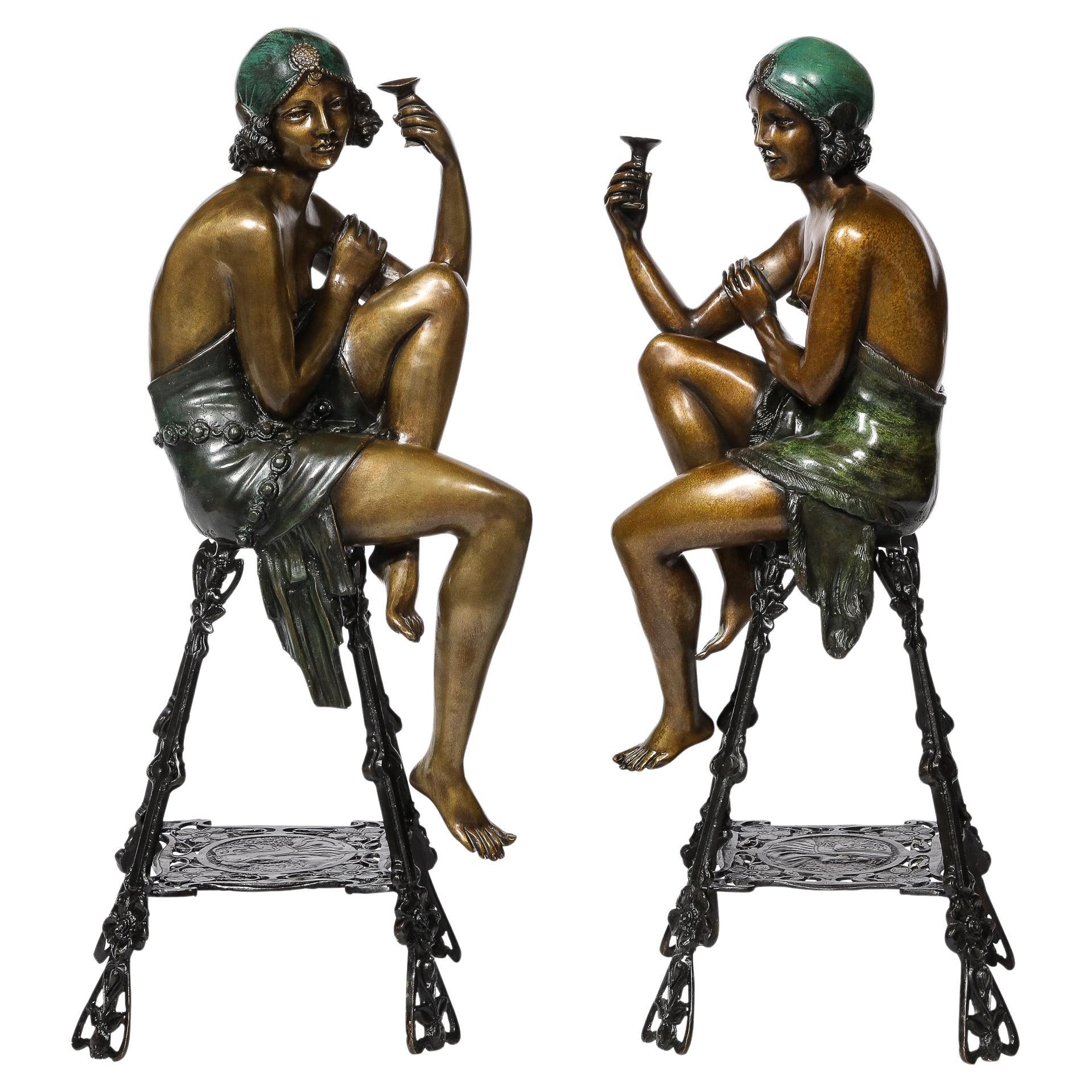 Art-Déco-Skulpturen von sitzenden Flappern aus Bronze und Kupfer von Ferdinando De Luca