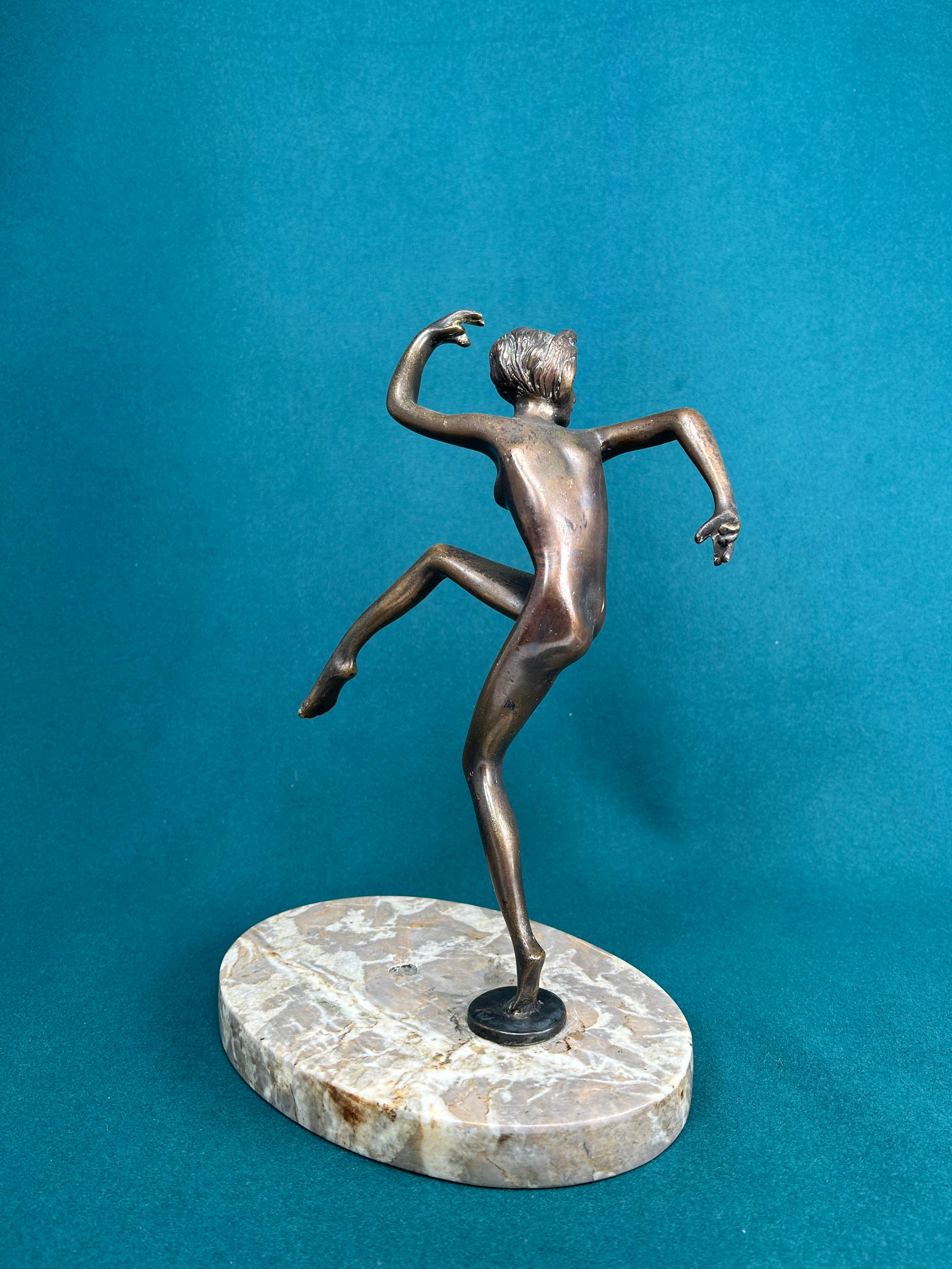 Bronze Art deco bronze dancing girl For Sale