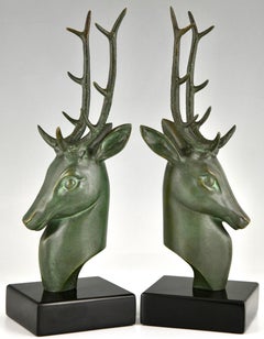 Art Deco bronze deer bookends by Georges Raoul Garreau, 1930.