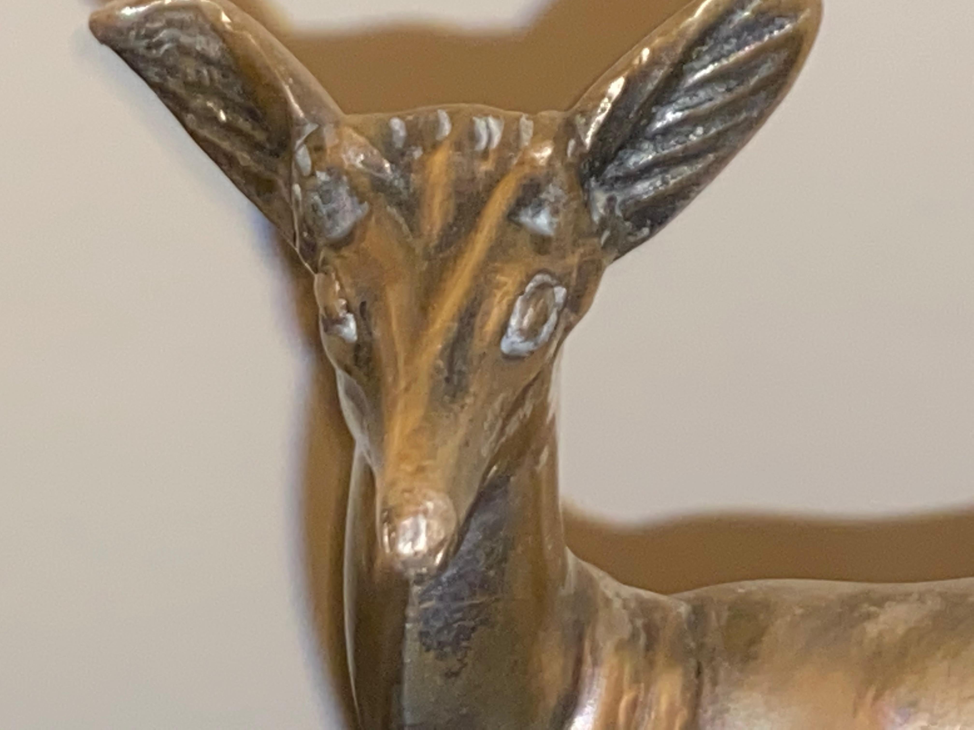 Français Sculpture de cerf en bronze Art Déco de Georges Lavroff, 1930