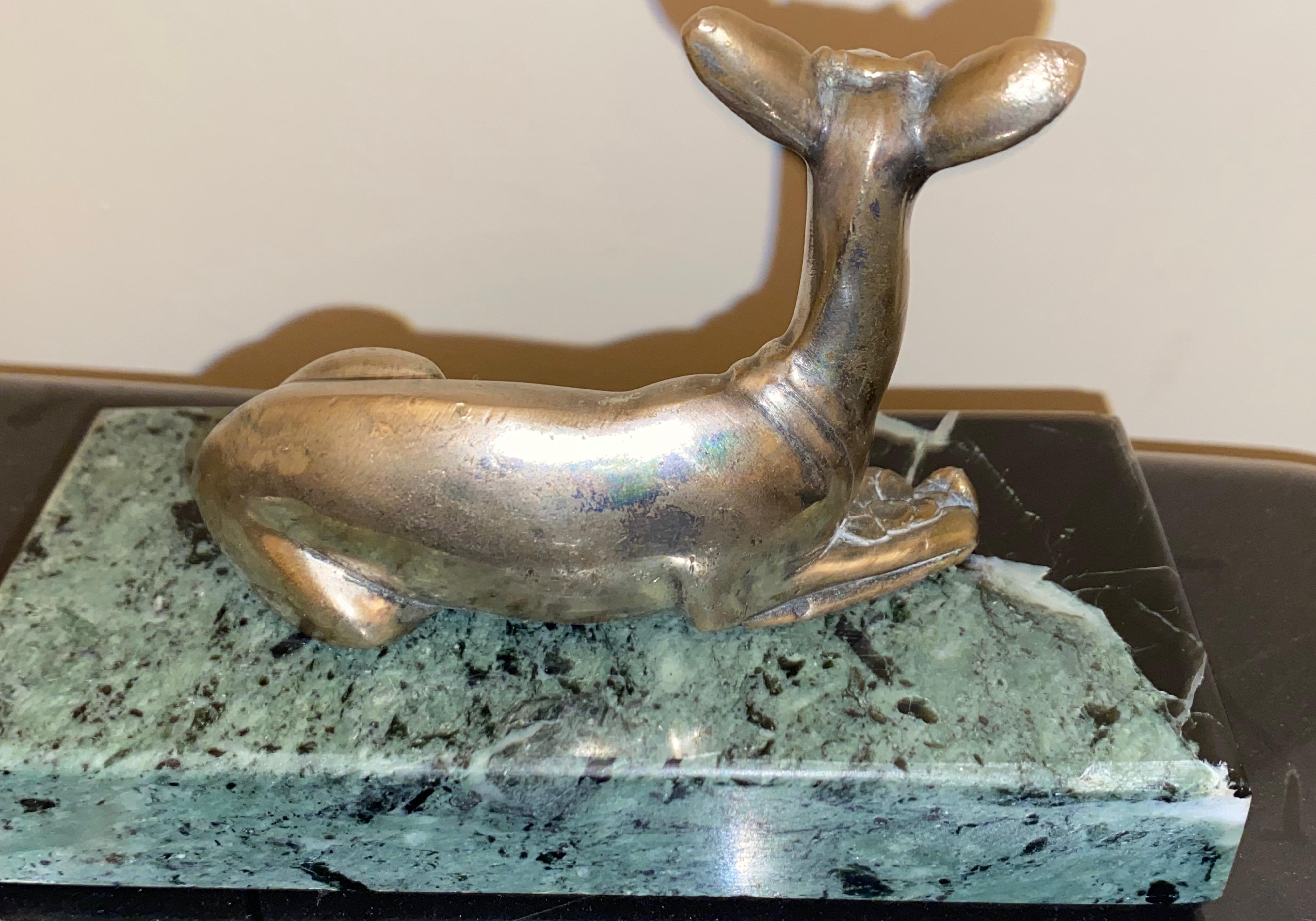 Sculpture de cerf en bronze Art Déco de Georges Lavroff, 1930 2