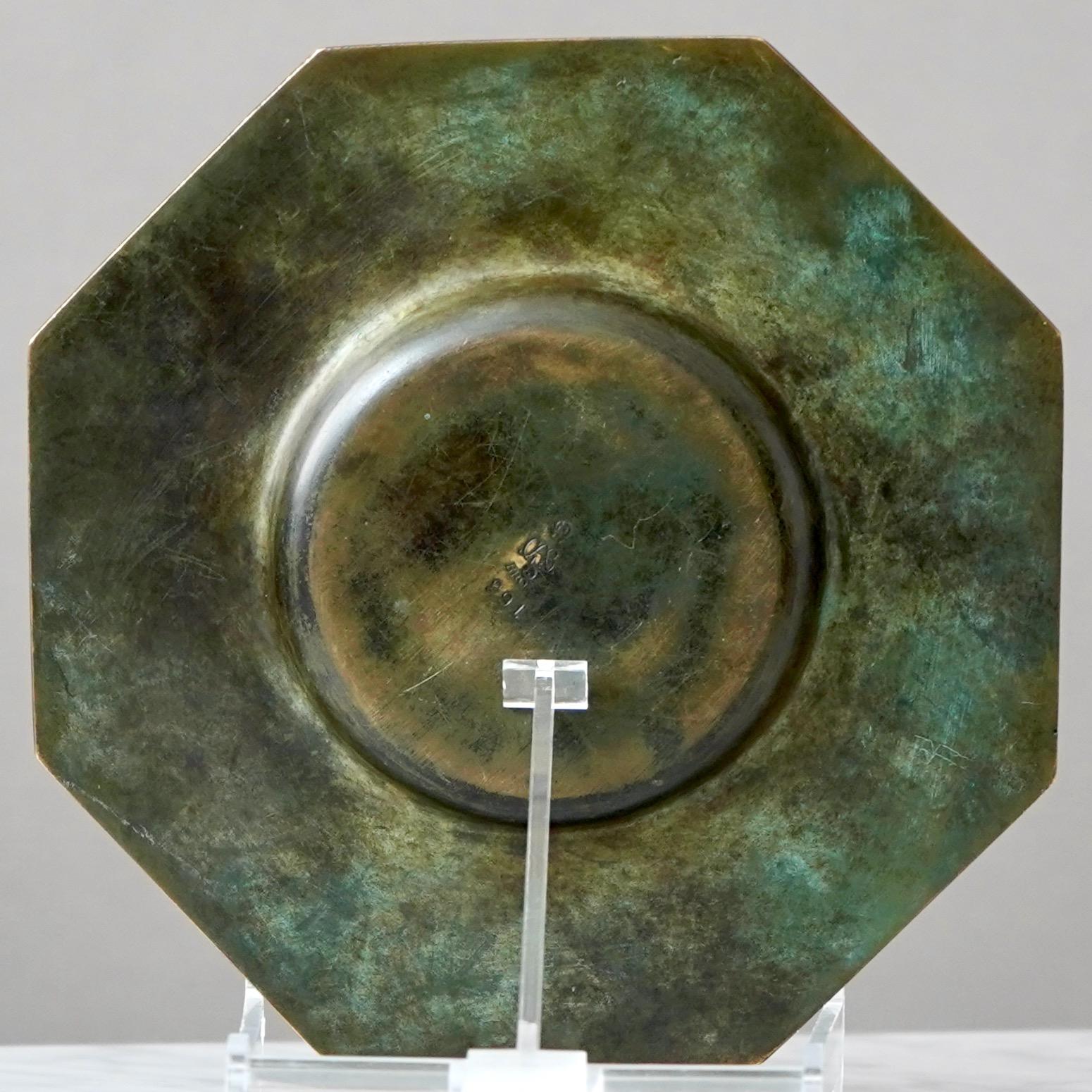 Art Deco Bronze Dish by GAB Guldsmedsaktiebolaget, Sweden, 1930s In Good Condition For Sale In Malmö, SE
