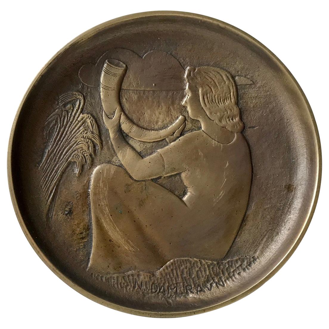 Plat en bronze Art Déco de N. Dam Ravn pour Nordisk Malm, années 1930 en vente