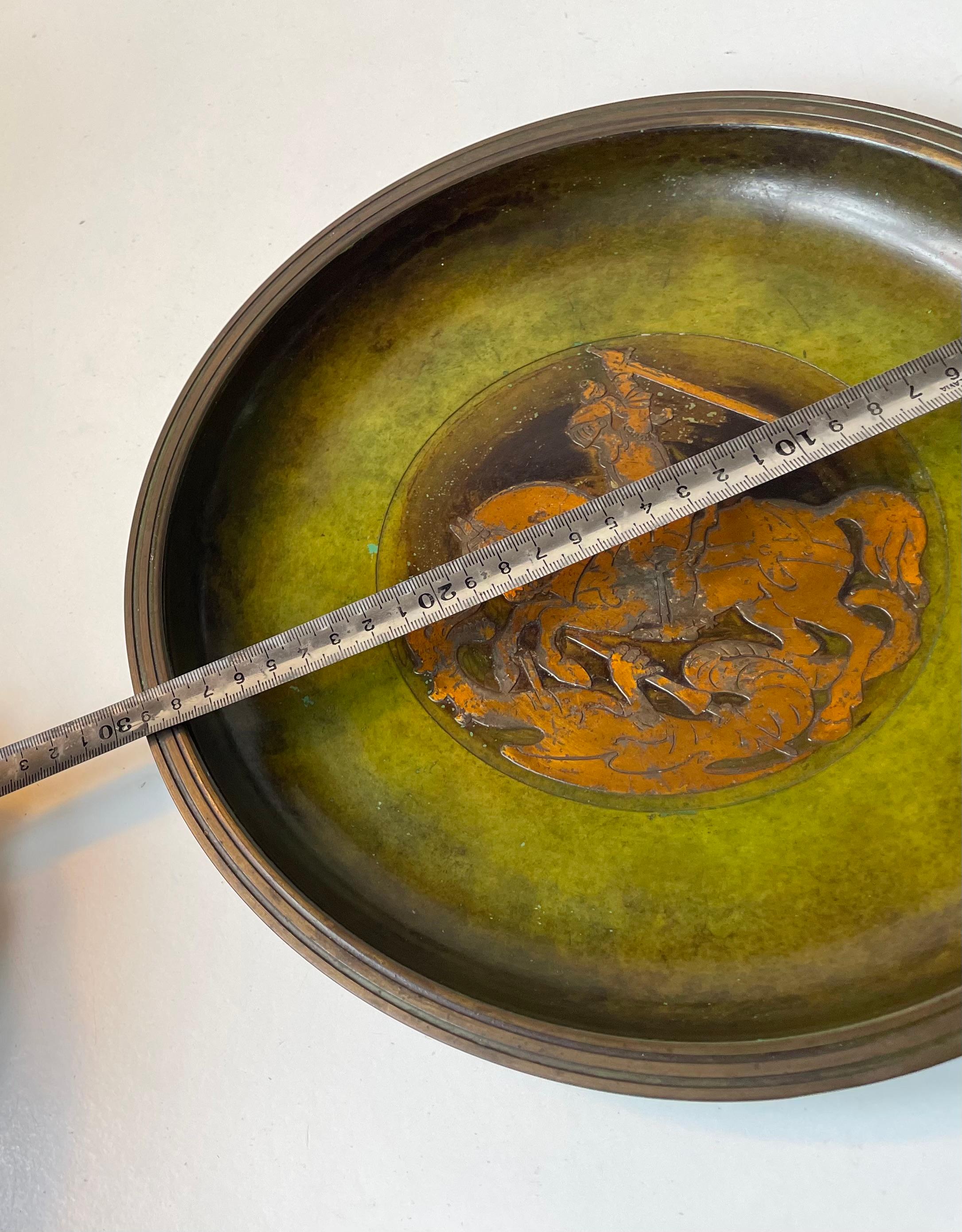 Bronzo Piatto in bronzo Art Deco w. Patina verde di Verdigris di Holger Fridericias, anni '30 in vendita